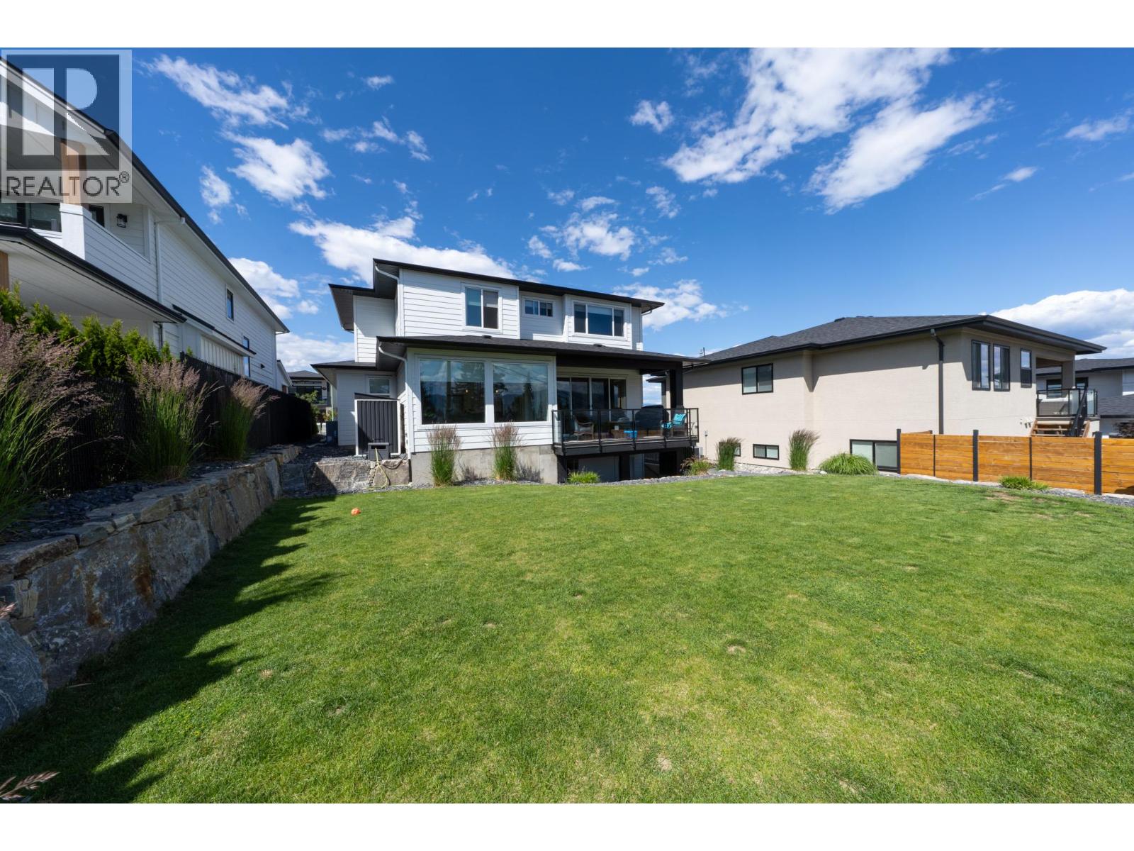 703 Lake Court, West Kelowna, British Columbia  V1Z 1H6 - Photo 38 - 10391560