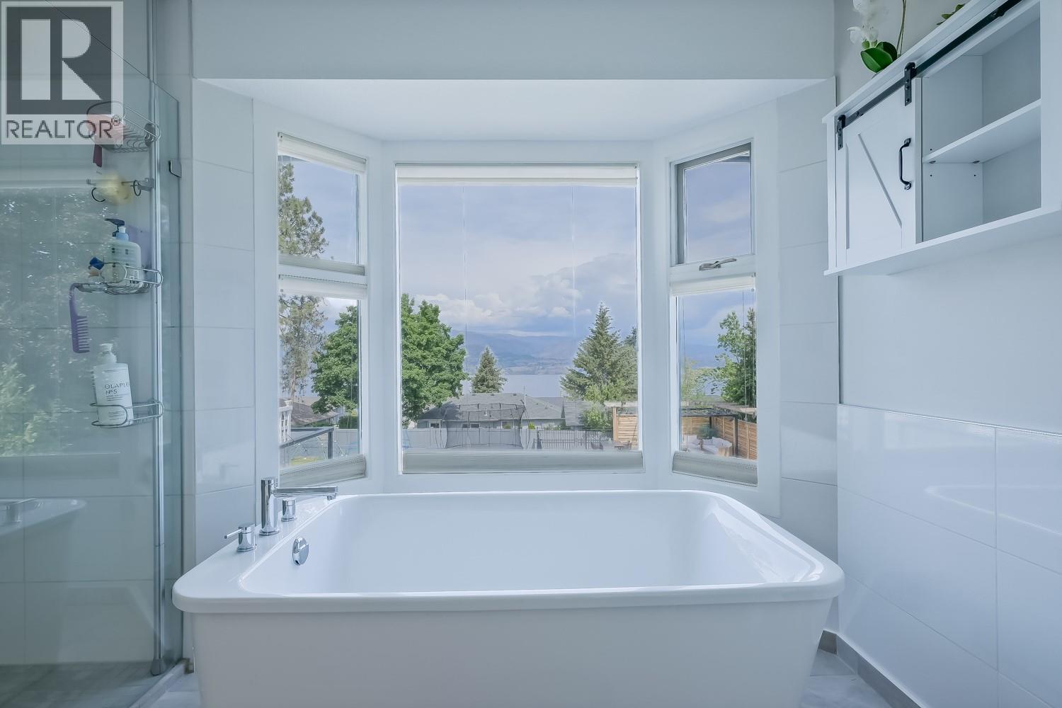 458 Curlew Drive, Kelowna, British Columbia  V1W 4L1 - Photo 51 - 10388793