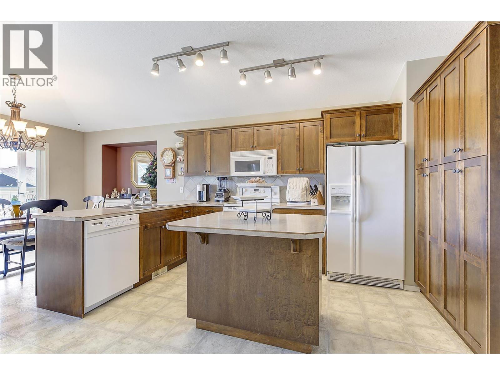 3684 Morningside Drive, West Kelowna, British Columbia  V4T 2T8 - Photo 8 - 10391338