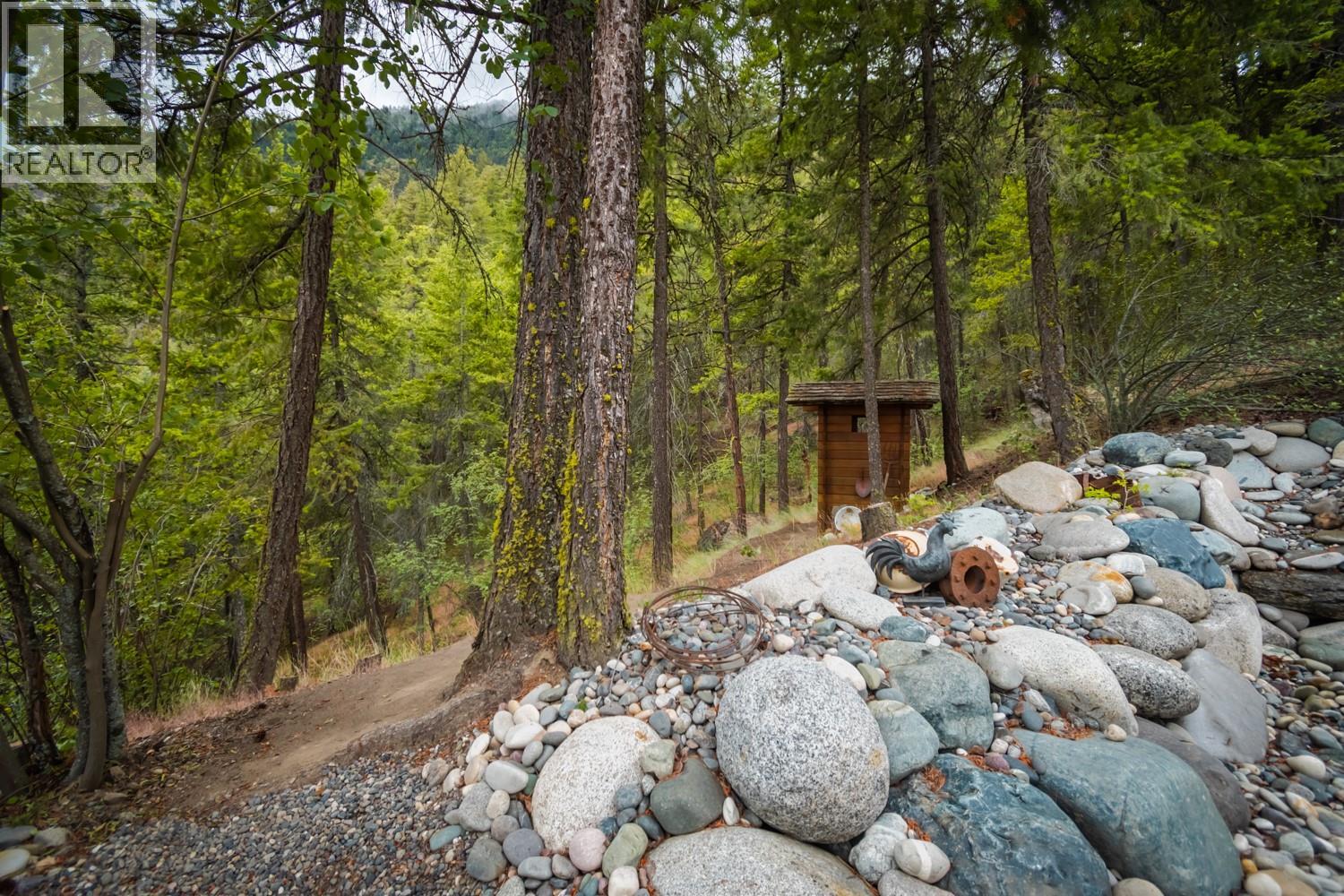 999 Kennedy, Lillooet, British Columbia  V0K 1V0 - Photo 13 - 10391576