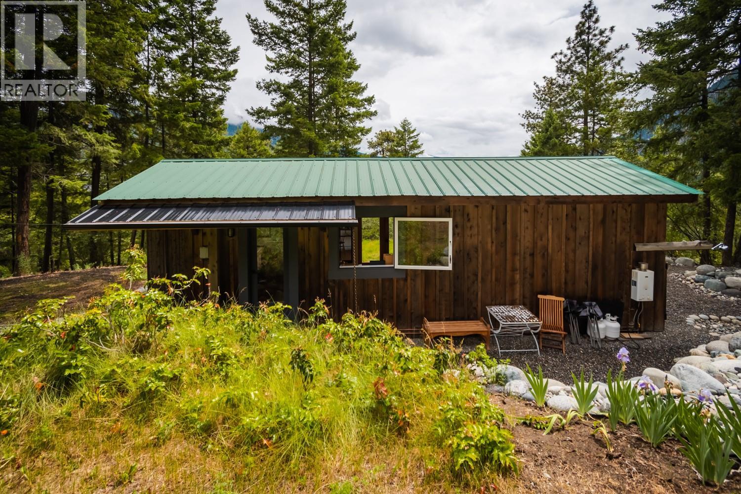 999 Kennedy, Lillooet, British Columbia  V0K 1V0 - Photo 31 - 10391576