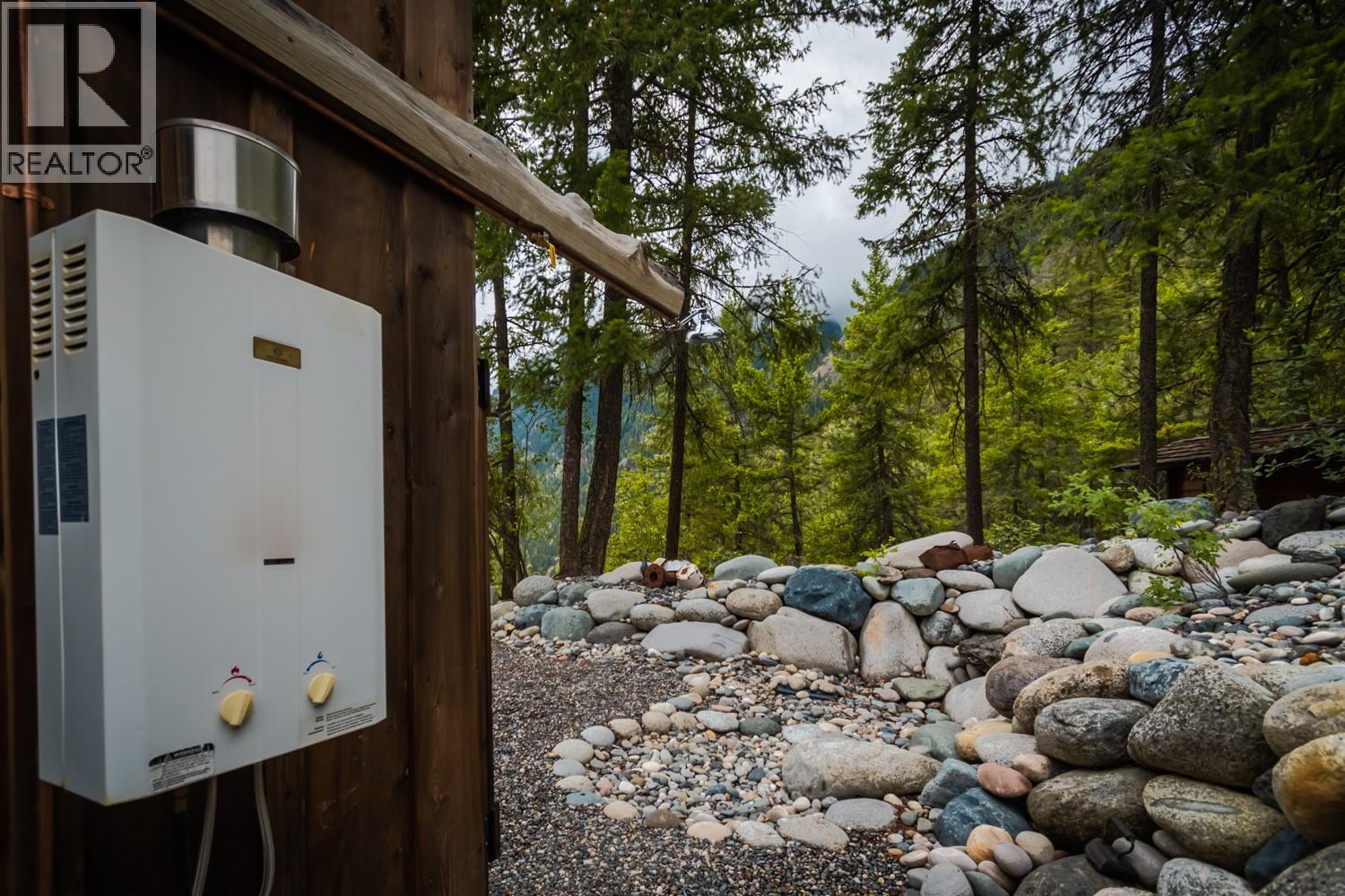 999 Kennedy, Lillooet, British Columbia  V0K 1V0 - Photo 35 - 10391576