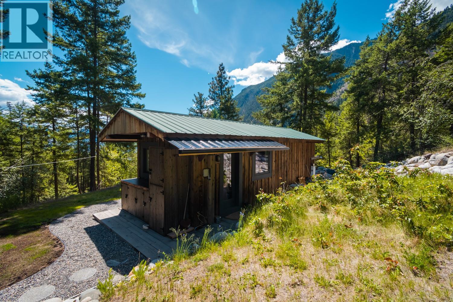 999 Kennedy, Lillooet, British Columbia  V0K 1V0 - Photo 41 - 10391576