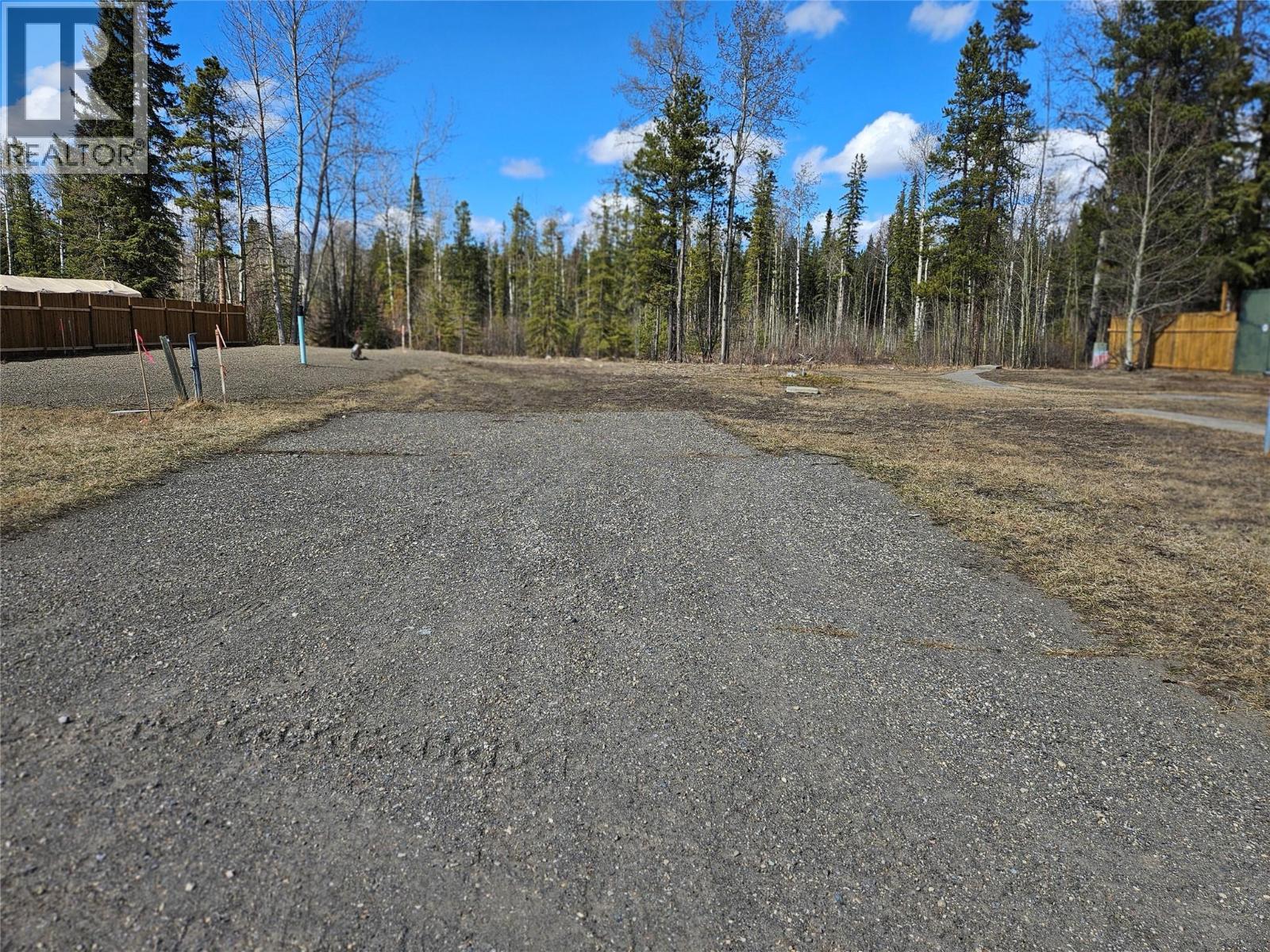 175 Steeprock Close, Tumbler Ridge, British Columbia  V0C 2W0 - Photo 1 - 10390222