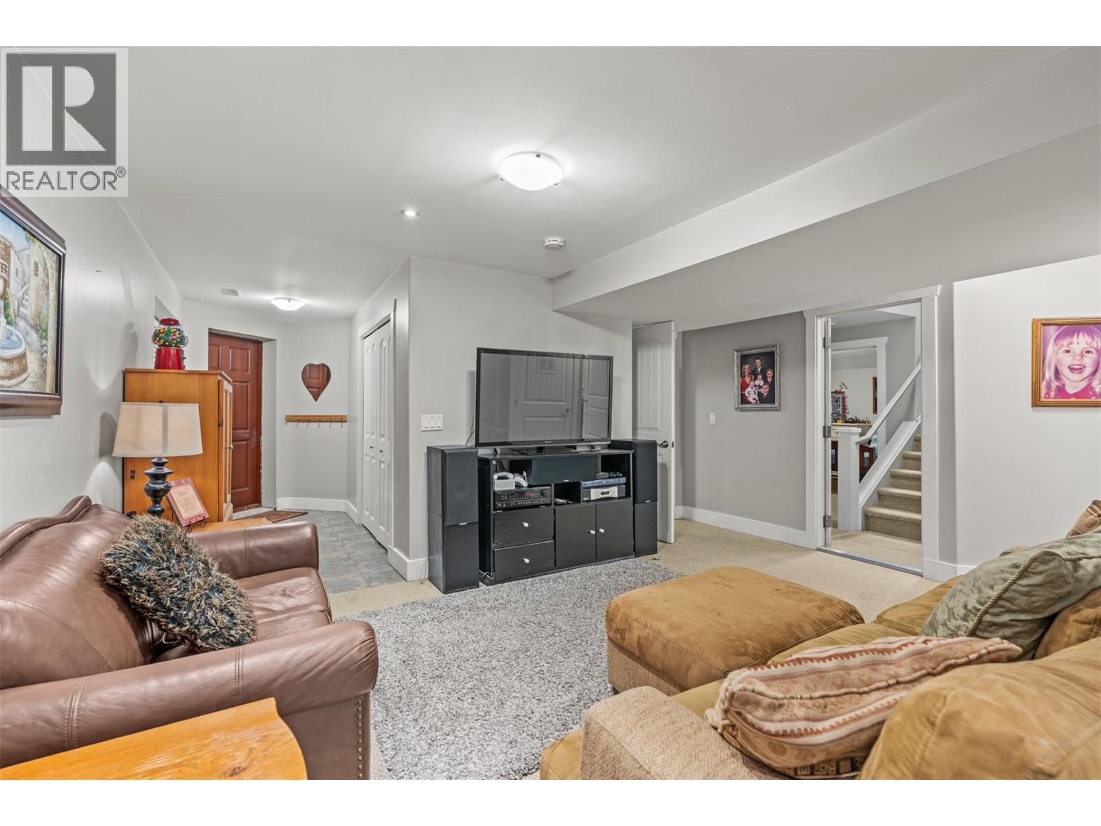 5615 East Vernon Road, Vernon, British Columbia  V1B 3K1 - Photo 24 - 10391649