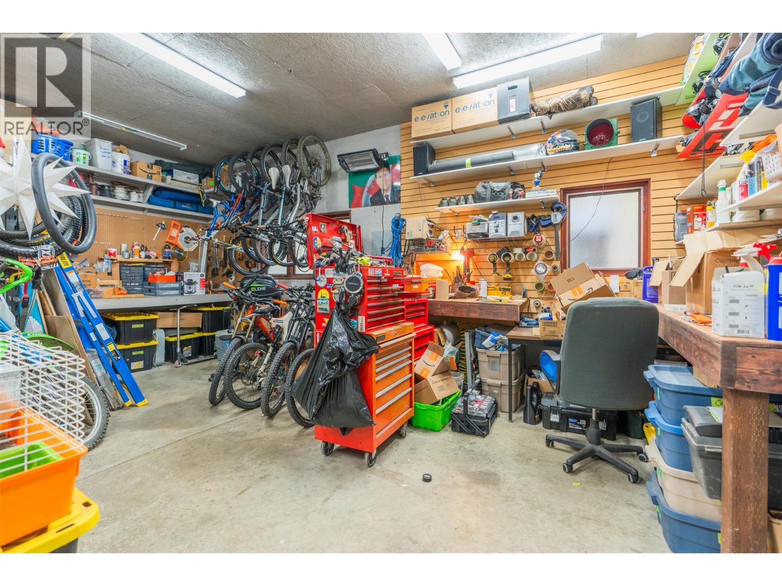 5615 East Vernon Road, Vernon, British Columbia  V1B 3K1 - Photo 56 - 10391649