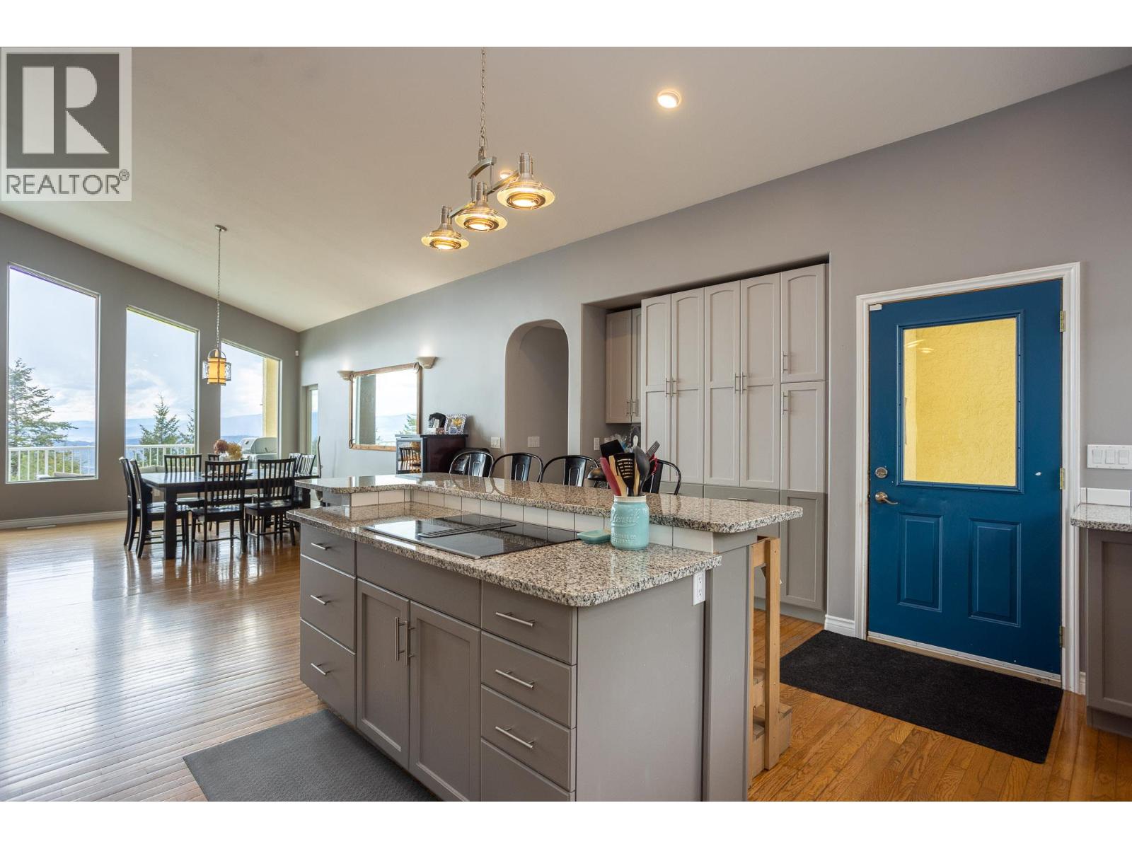6720 Langley Court, Kelowna, British Columbia  V1P 1A4 - Photo 15 - 10391213