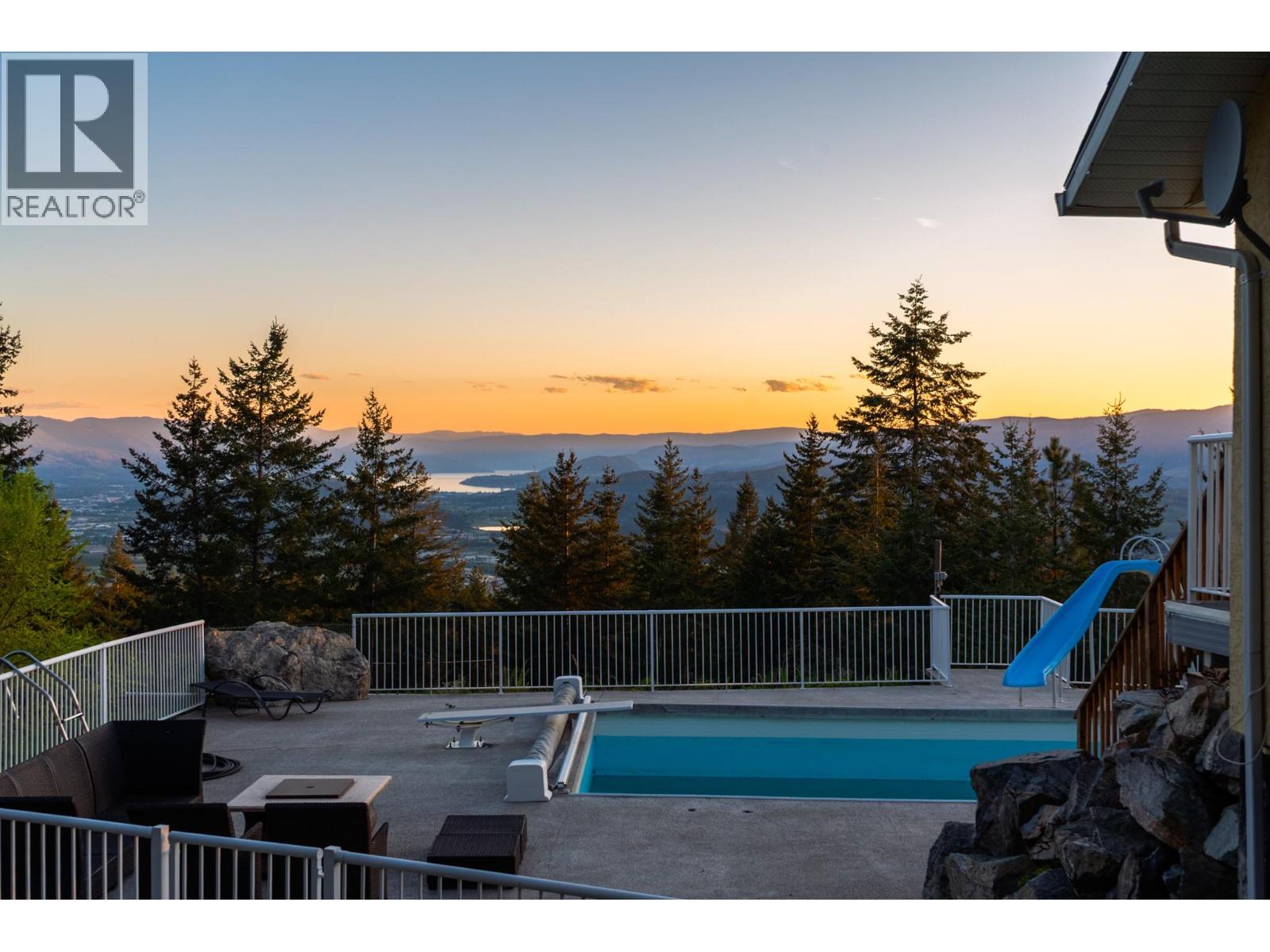 6720 Langley Court, Kelowna, British Columbia  V1P 1A4 - Photo 19 - 10391213