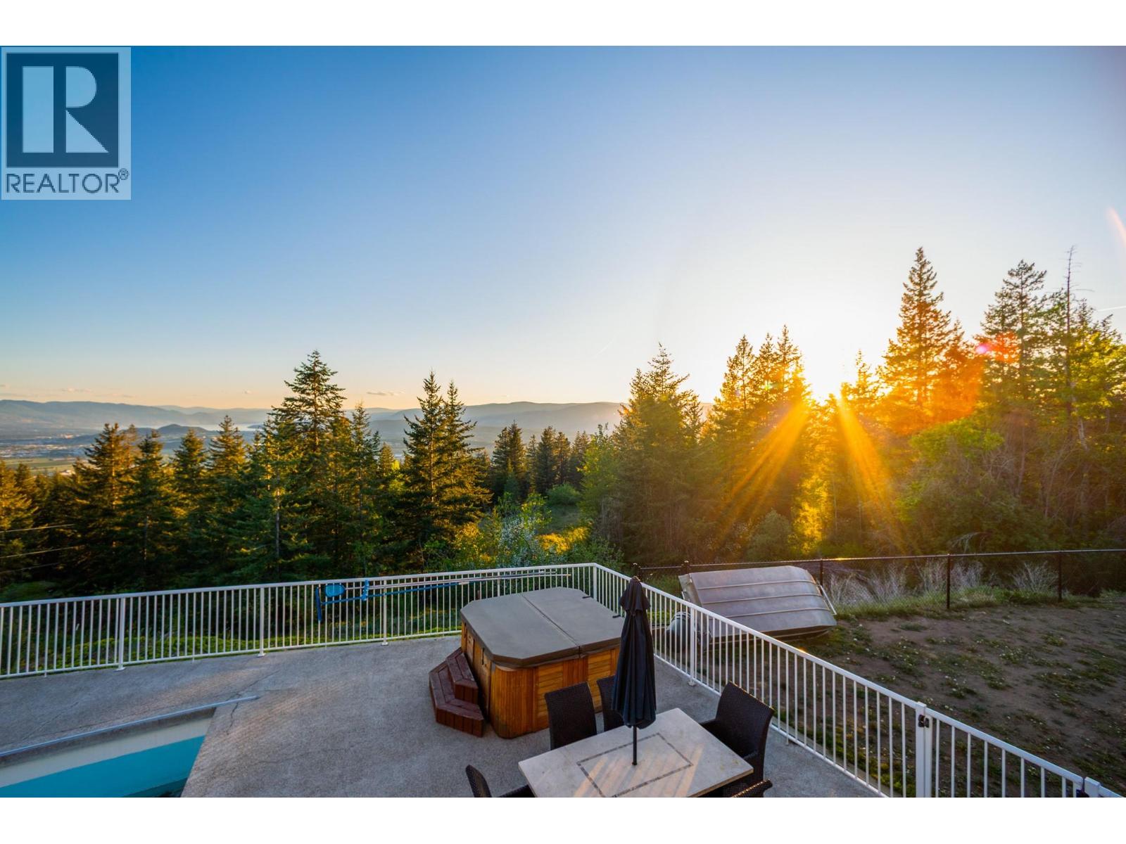6720 Langley Court, Kelowna, British Columbia  V1P 1A4 - Photo 21 - 10391213