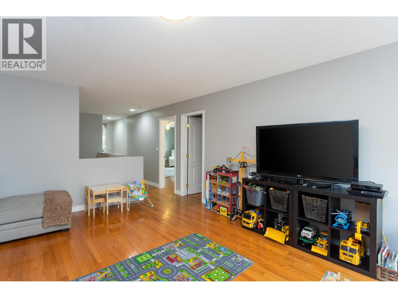 6720 Langley Court, Kelowna, British Columbia  V1P 1A4 - Photo 40 - 10391213
