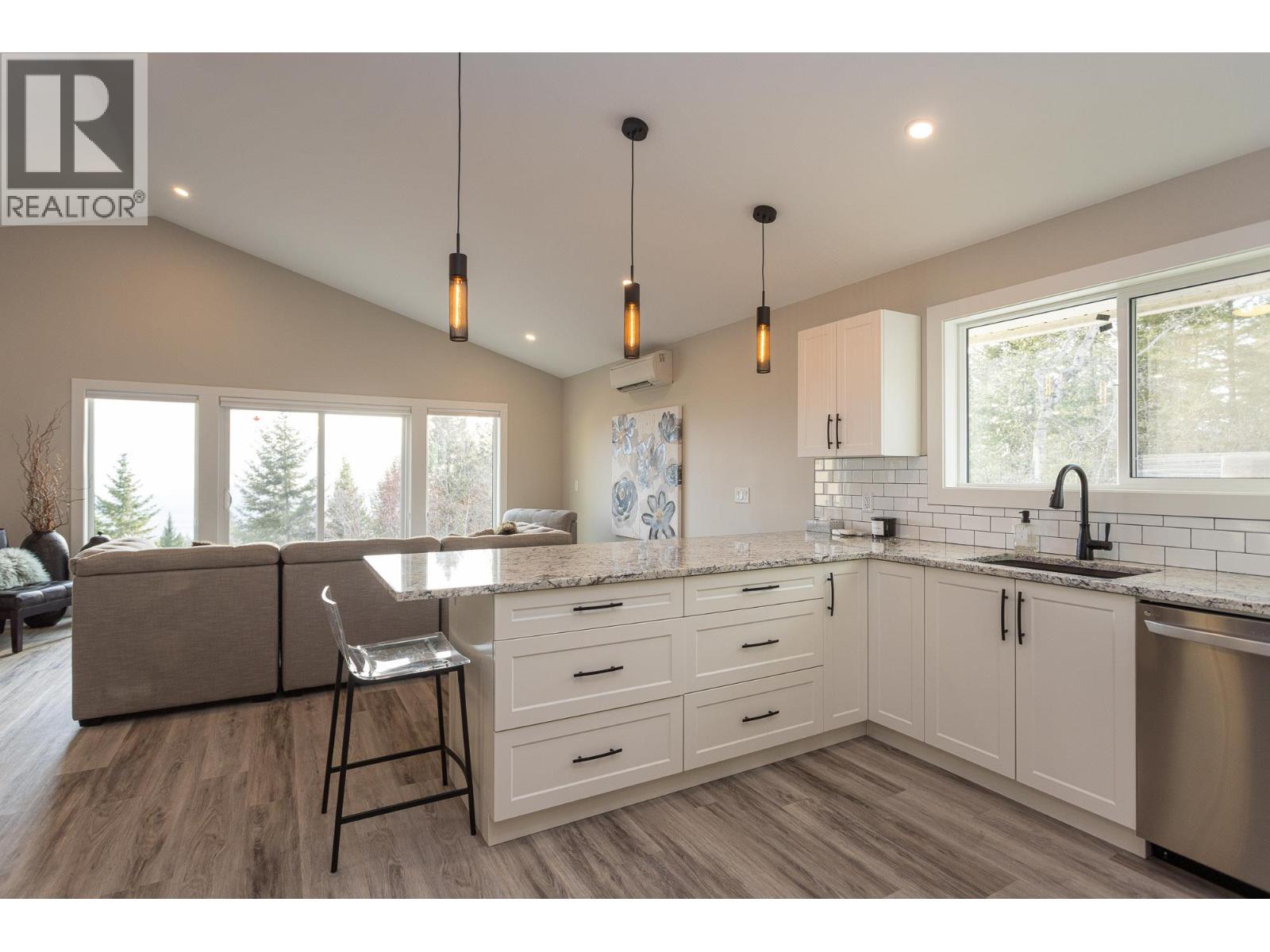6720 Langley Court, Kelowna, British Columbia  V1P 1A4 - Photo 55 - 10391213