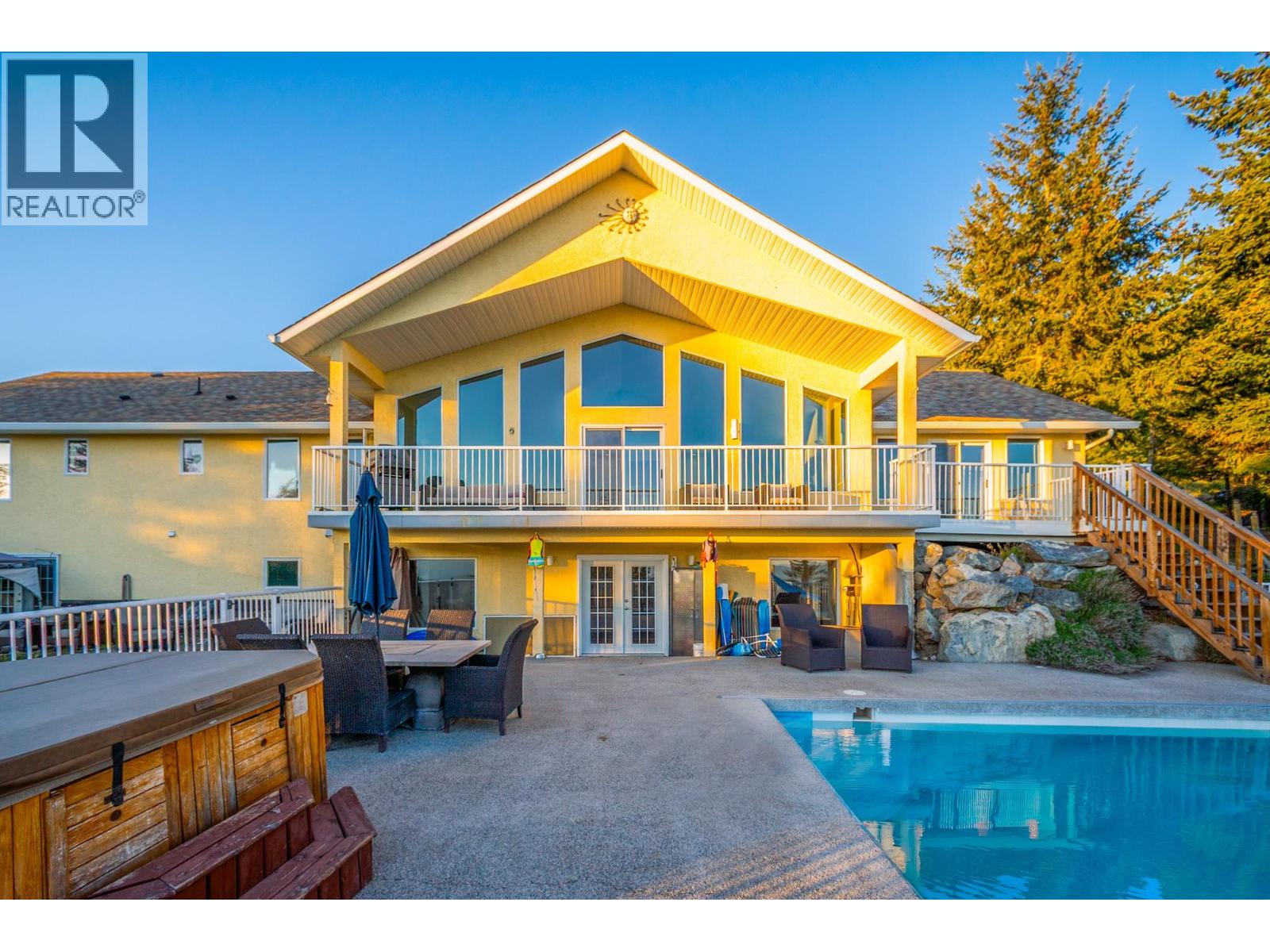 6720 Langley Court, Kelowna, British Columbia  V1P 1A4 - Photo 79 - 10391213
