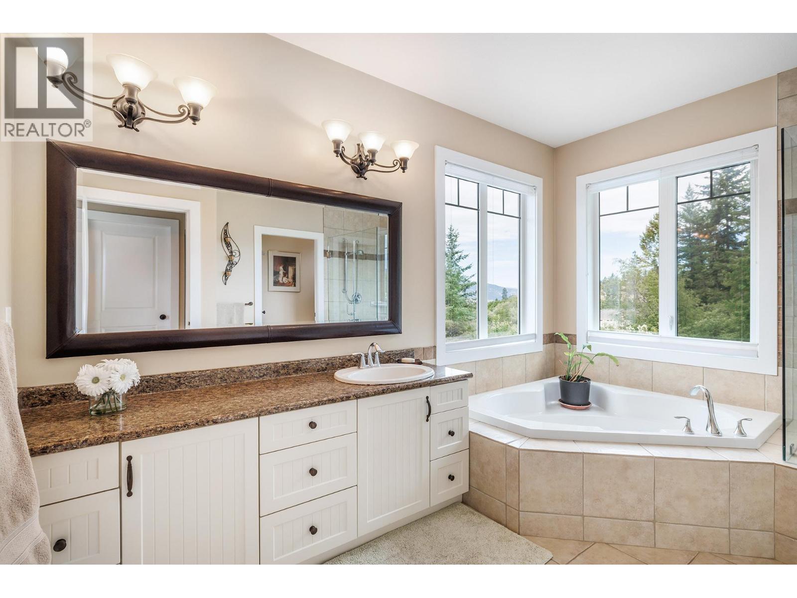 13615 Middle Bench Road, Lake Country, British Columbia  V4V 2B4 - Photo 16 - 10391676