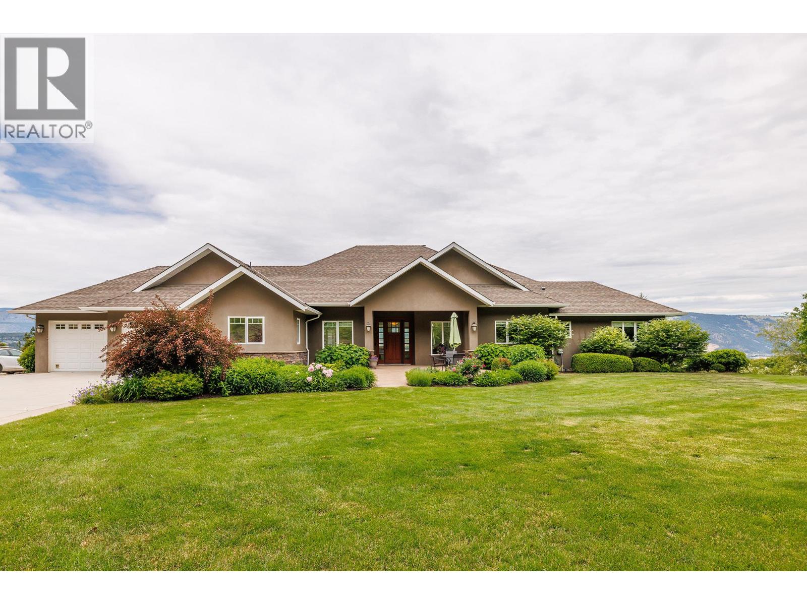 13615 Middle Bench Road, Lake Country, British Columbia  V4V 2B4 - Photo 2 - 10391676