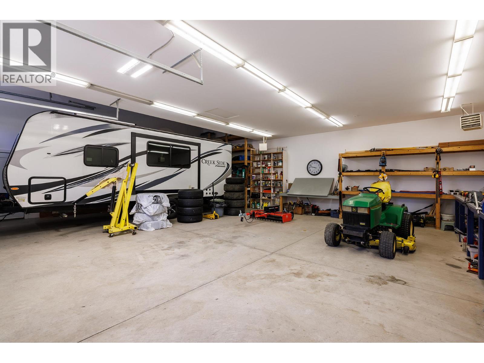 13615 Middle Bench Road, Lake Country, British Columbia  V4V 2B4 - Photo 65 - 10391676