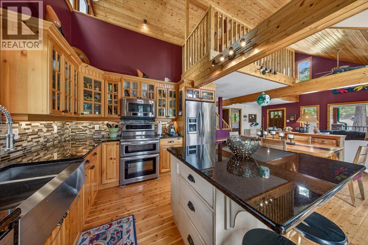 4931 Mountaintop Drive, Fairmont Hot Springs, British Columbia  V0B 1L1 - Photo 10 - 10391727