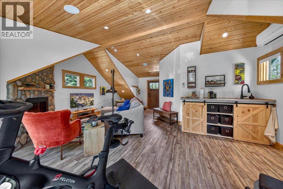 4931 Mountaintop Drive, Fairmont Hot Springs, British Columbia  V0B 1L1 - Photo 38 - 10391727