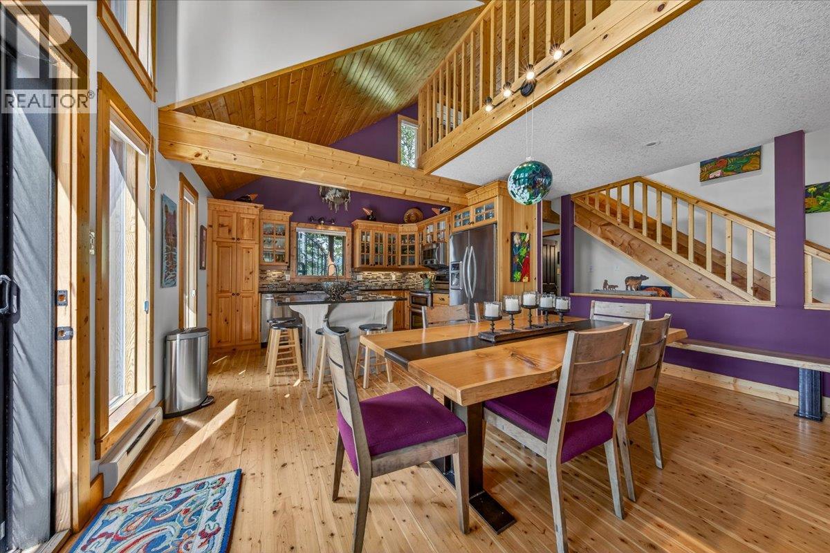 4931 Mountaintop Drive, Fairmont Hot Springs, British Columbia  V0B 1L1 - Photo 7 - 10391727