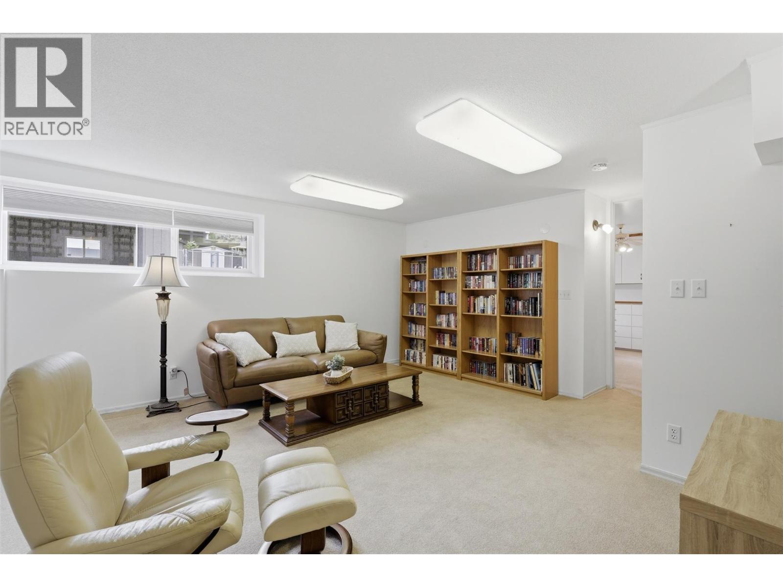 2245 Crescent Drive, Kamloops, British Columbia  V2C 4S7 - Photo 39 - 10389944