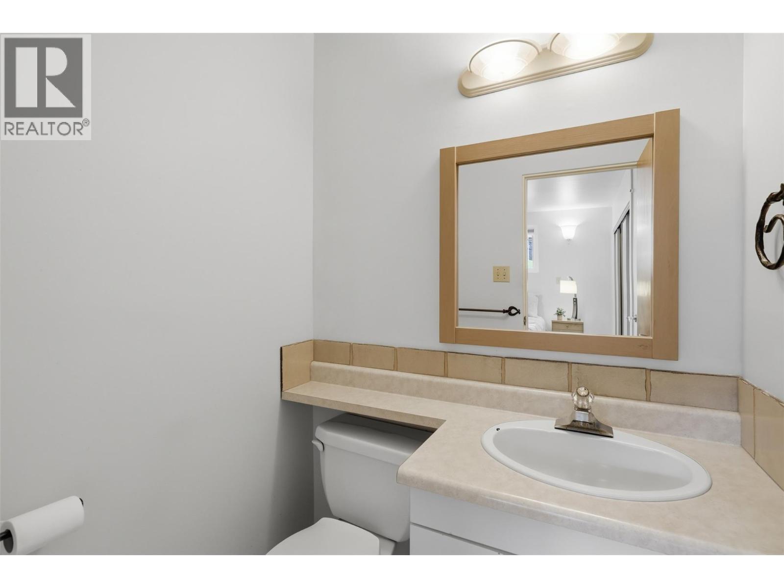 2245 Crescent Drive, Kamloops, British Columbia  V2C 4S7 - Photo 44 - 10389944