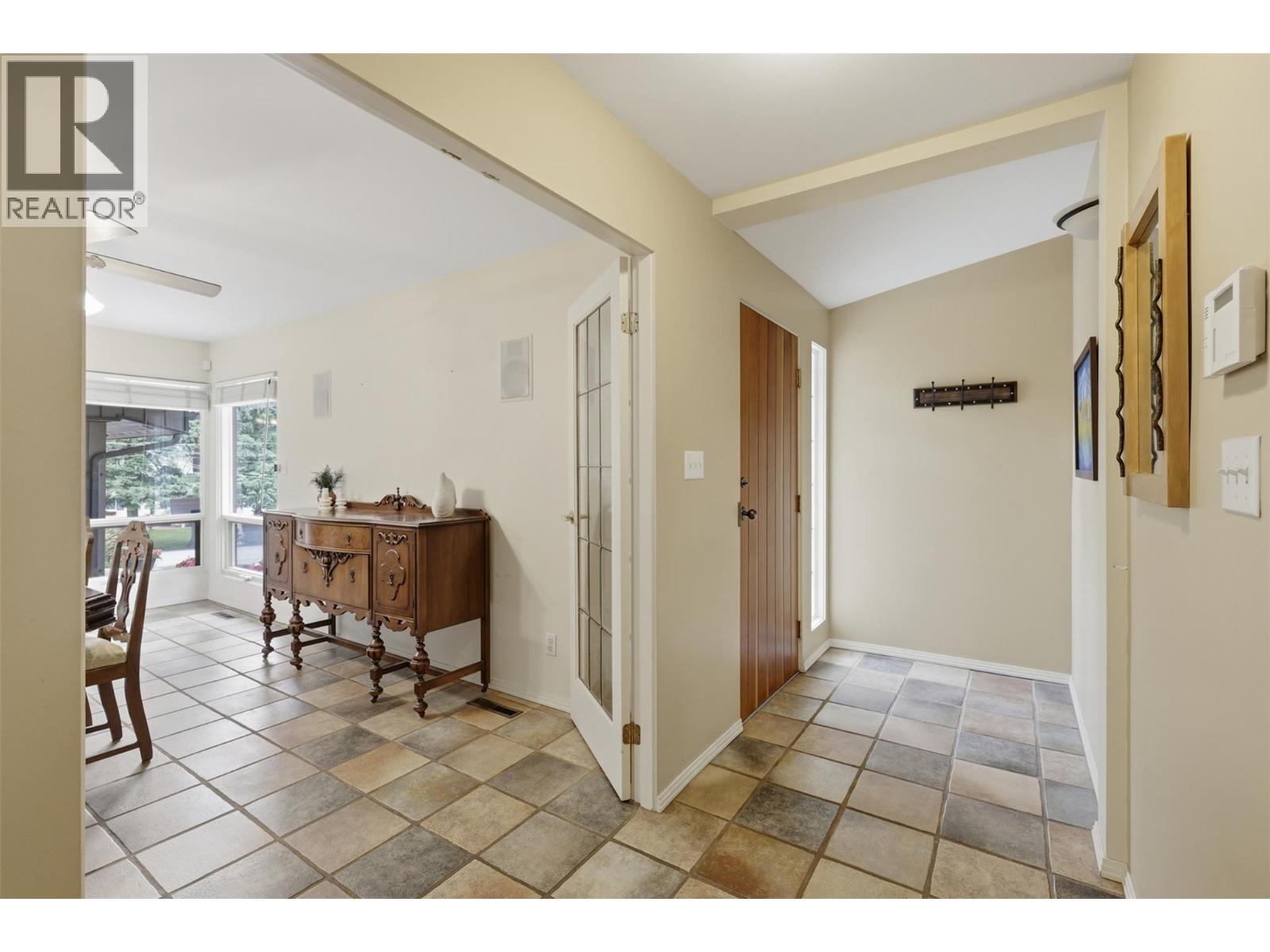 2245 Crescent Drive, Kamloops, British Columbia  V2C 4S7 - Photo 55 - 10389944
