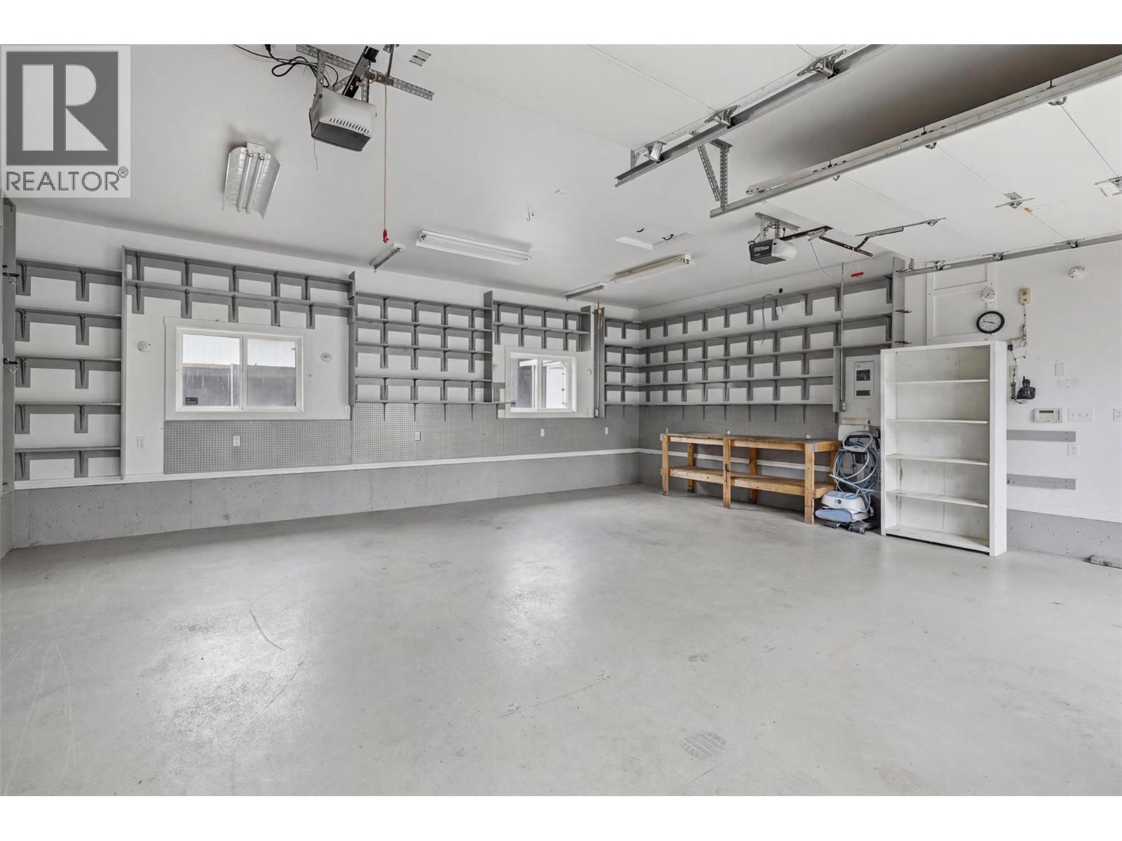 2245 Crescent Drive, Kamloops, British Columbia  V2C 4S7 - Photo 62 - 10389944