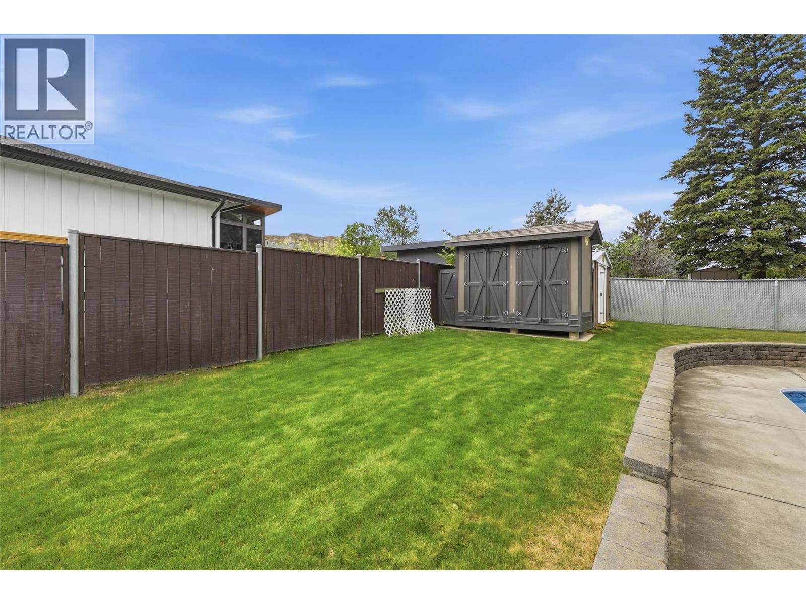 2245 Crescent Drive, Kamloops, British Columbia  V2C 4S7 - Photo 72 - 10389944