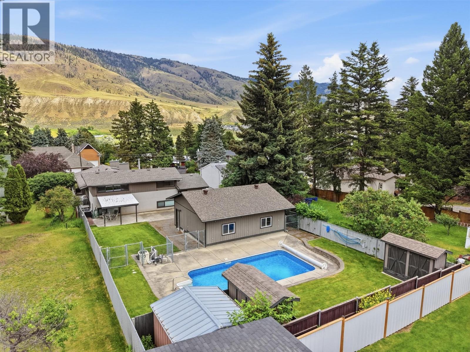 2245 Crescent Drive, Kamloops, British Columbia  V2C 4S7 - Photo 75 - 10389944