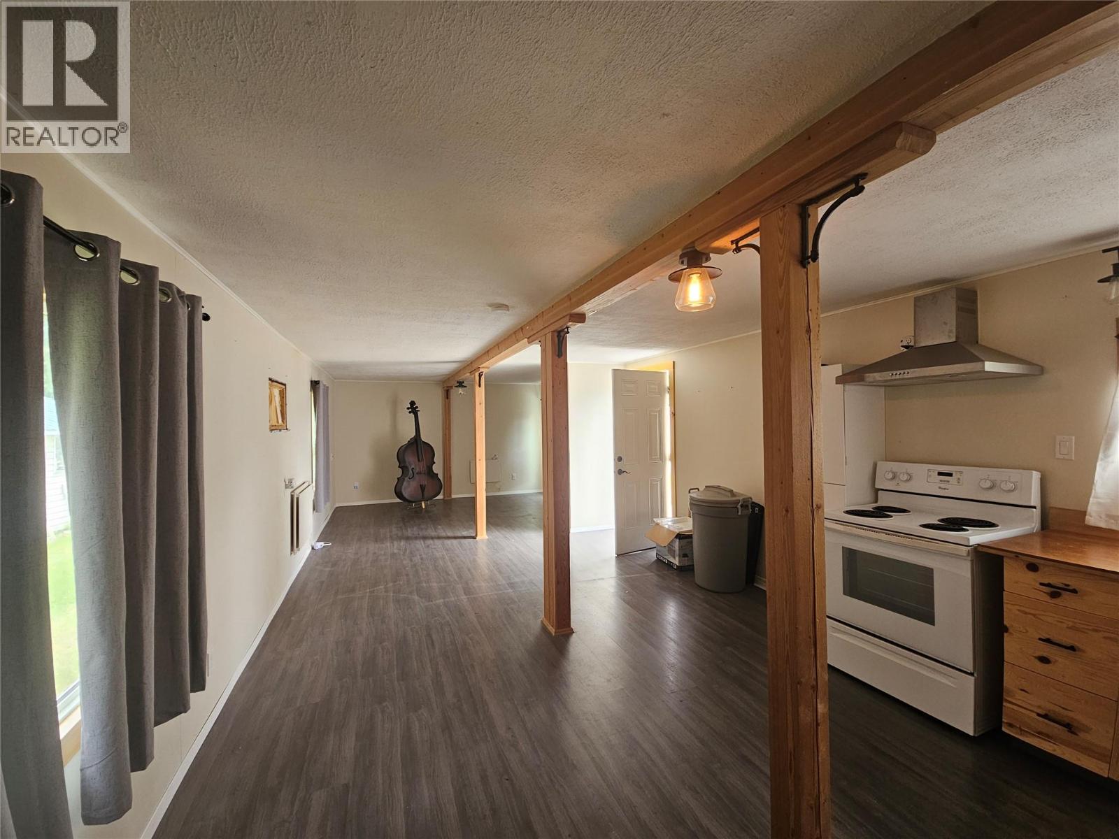 217 Zacks Road Unit# 16, Nakusp, British Columbia  V0G 1R1 - Photo 4 - 10391662