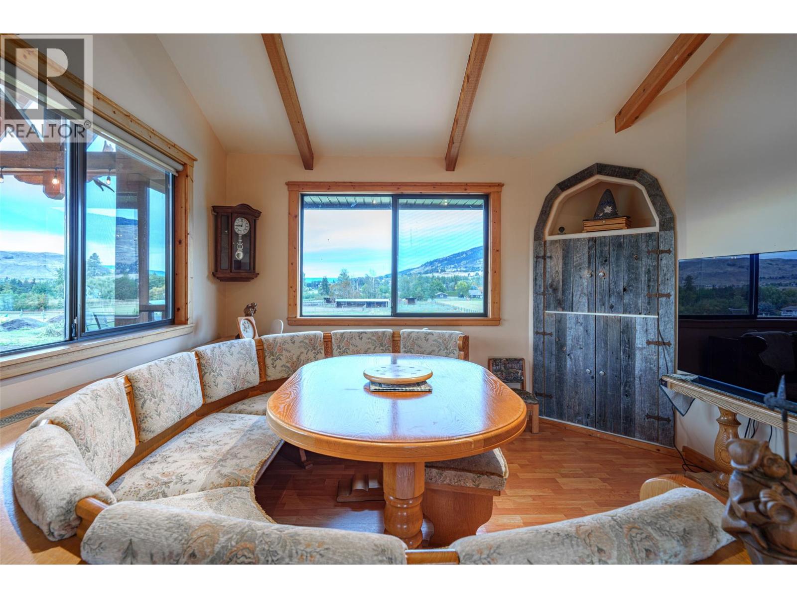 9109 Mackie Drive, Coldstream, British Columbia  V1B 1H1 - Photo 18 - 10391418