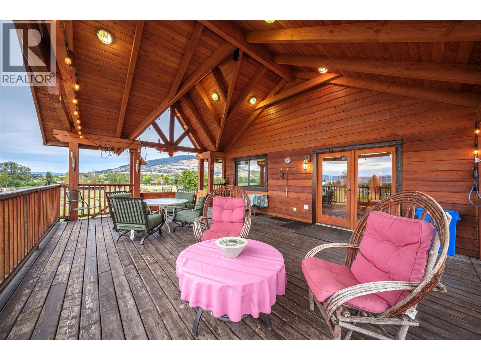 9109 Mackie Drive, Coldstream, British Columbia  V1B 1H1 - Photo 21 - 10391418