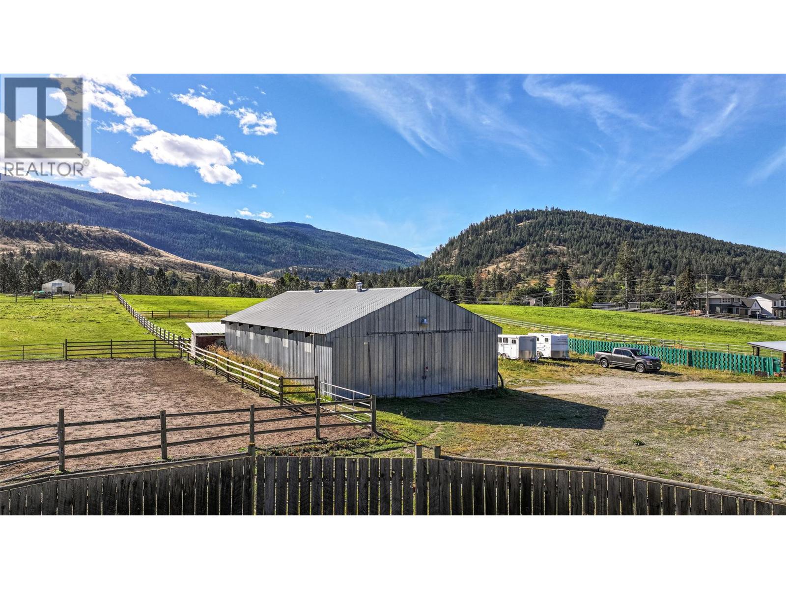 9109 Mackie Drive, Coldstream, British Columbia  V1B 1H1 - Photo 5 - 10391418