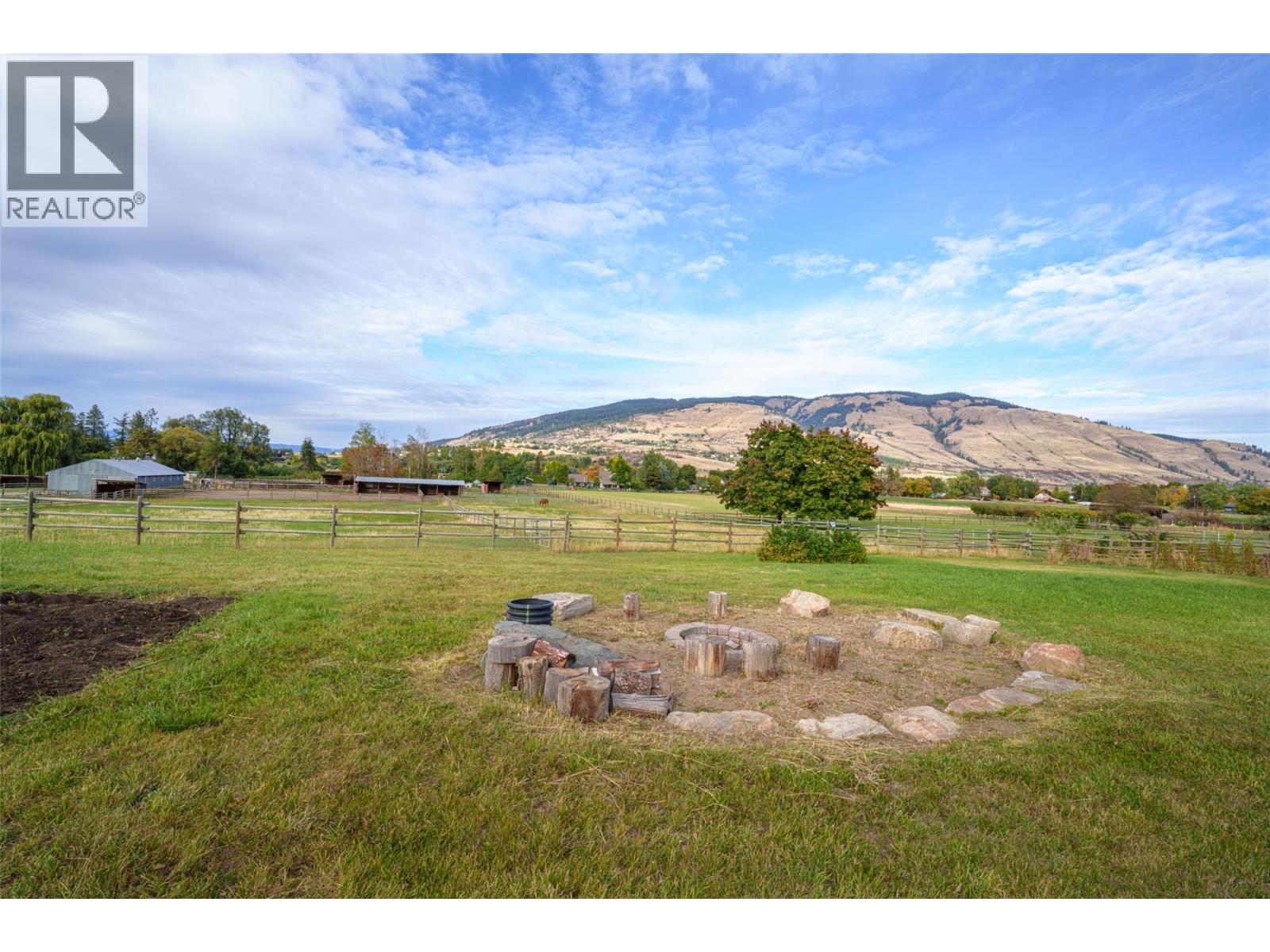 9109 Mackie Drive, Coldstream, British Columbia  V1B 1H1 - Photo 76 - 10391418
