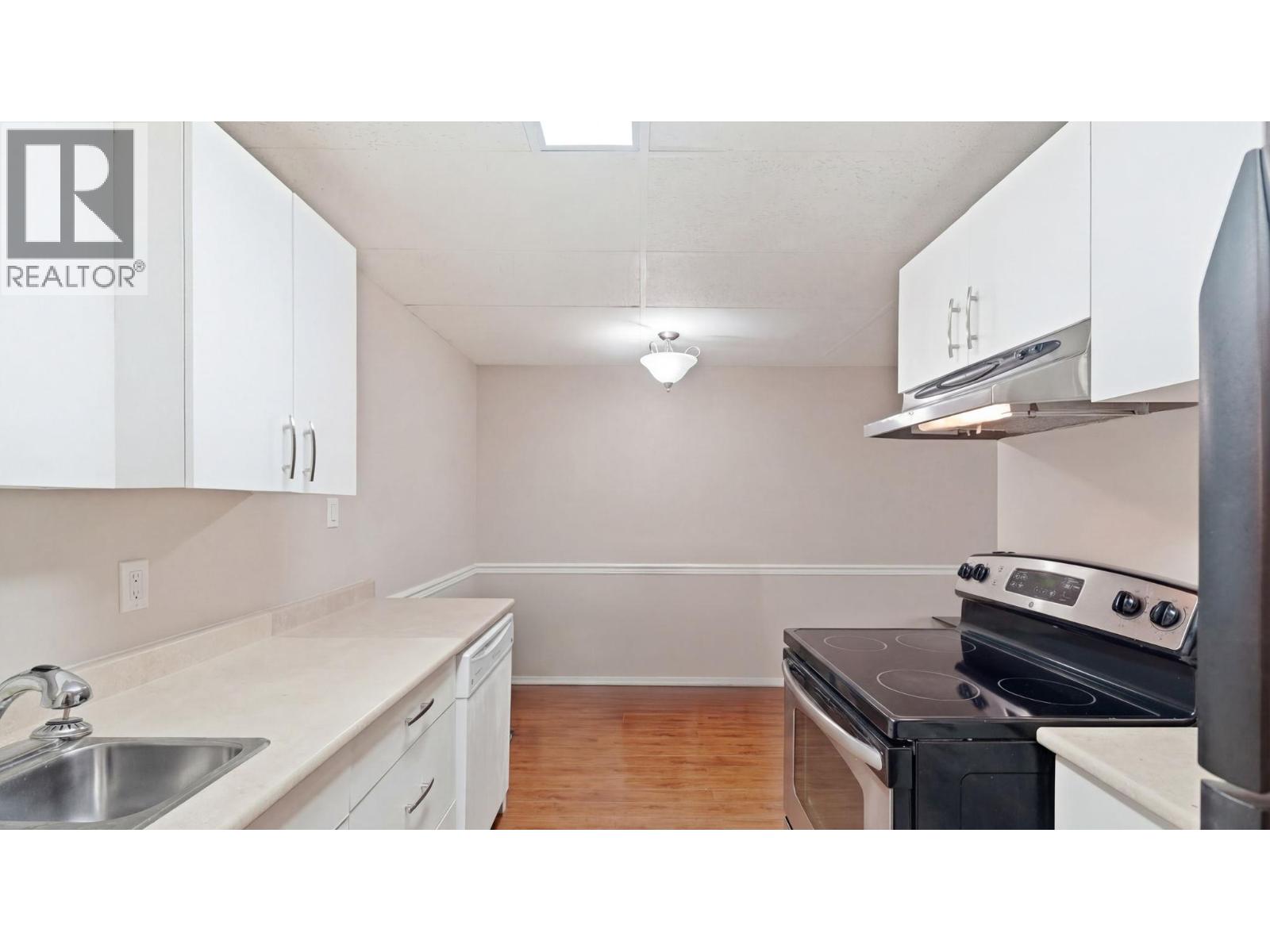 1410 Penticton Avenue Unit# 111, Penticton, British Columbia  V2A 2N5 - Photo 6 - 10391341