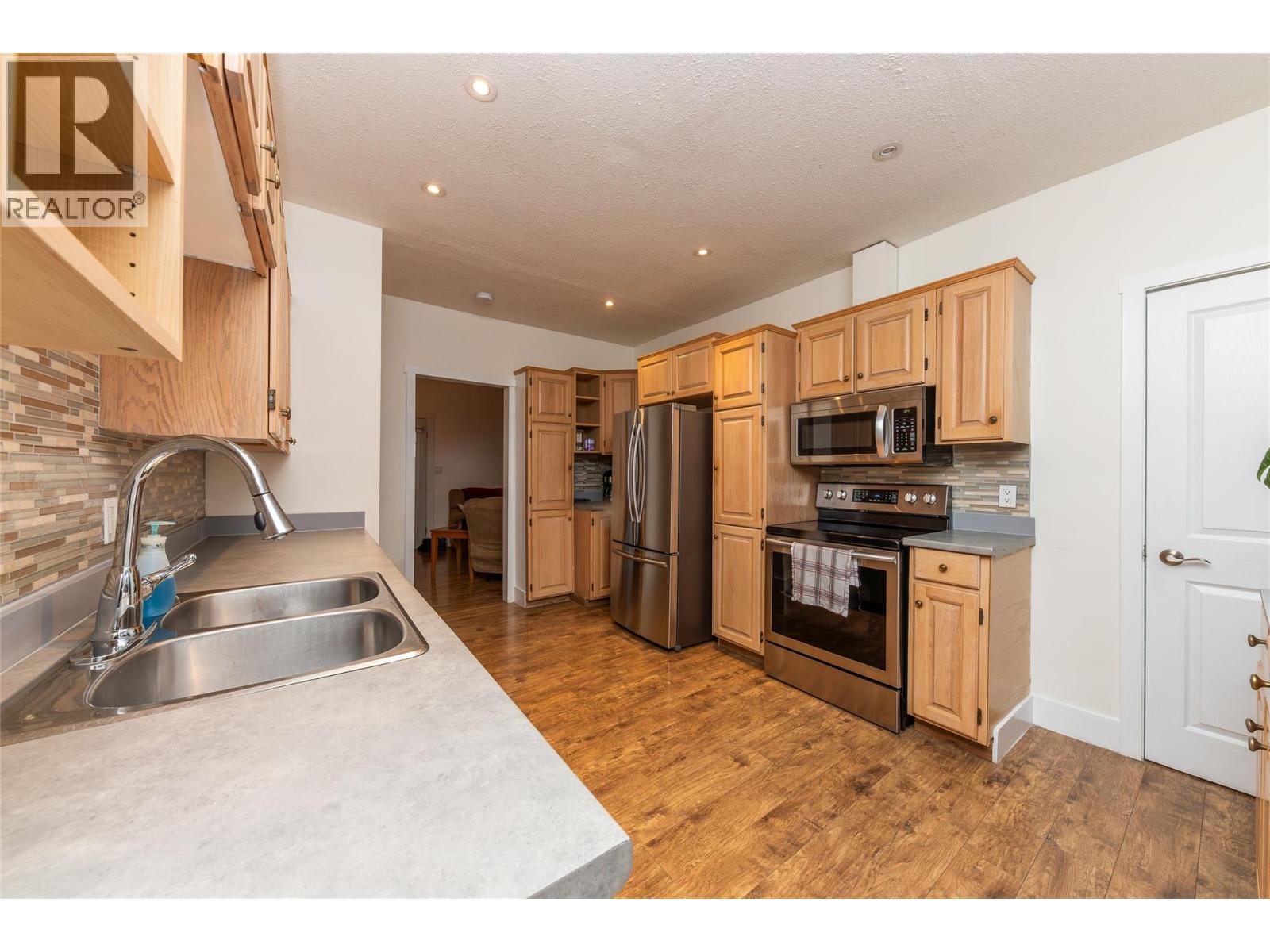 867 Columbia Street, Kamloops, British Columbia  V2C 3W3 - Photo 20 - 10391322