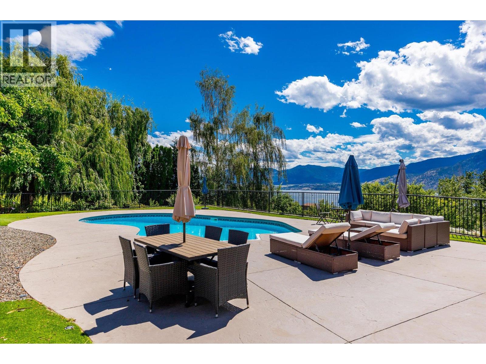 1055 Pearson Road, Penticton, British Columbia  V2A 8T9 - Photo 29 - 10390881