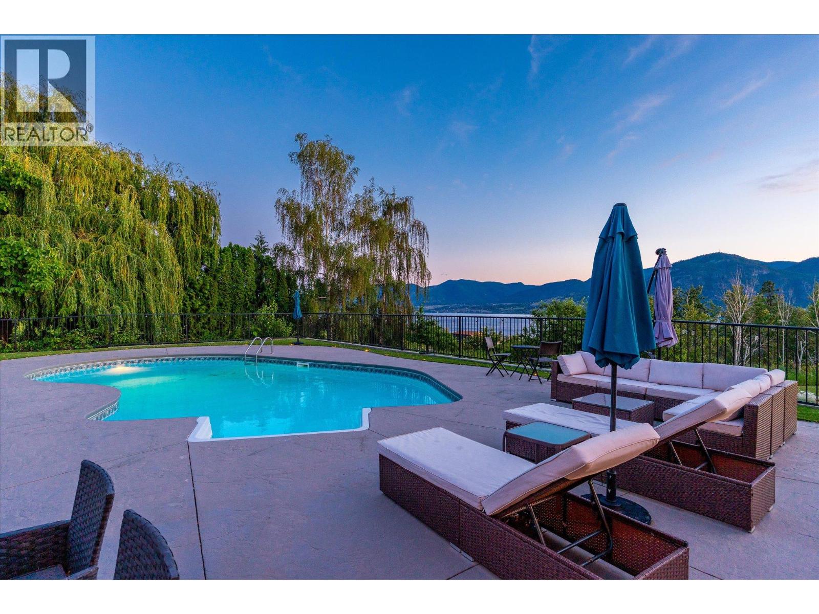 1055 Pearson Road, Penticton, British Columbia  V2A 8T9 - Photo 5 - 10390881