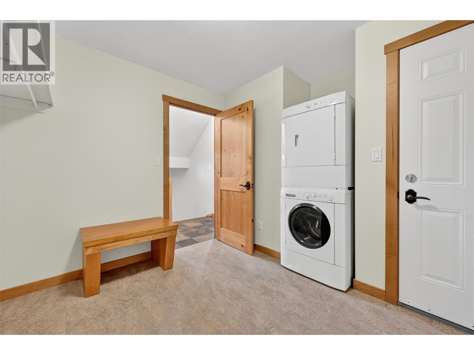6800 Columbia Lake Road Unit# 21, Fairmont Hot Springs, British Columbia  V0B 1L2 - Photo 34 - 10391333