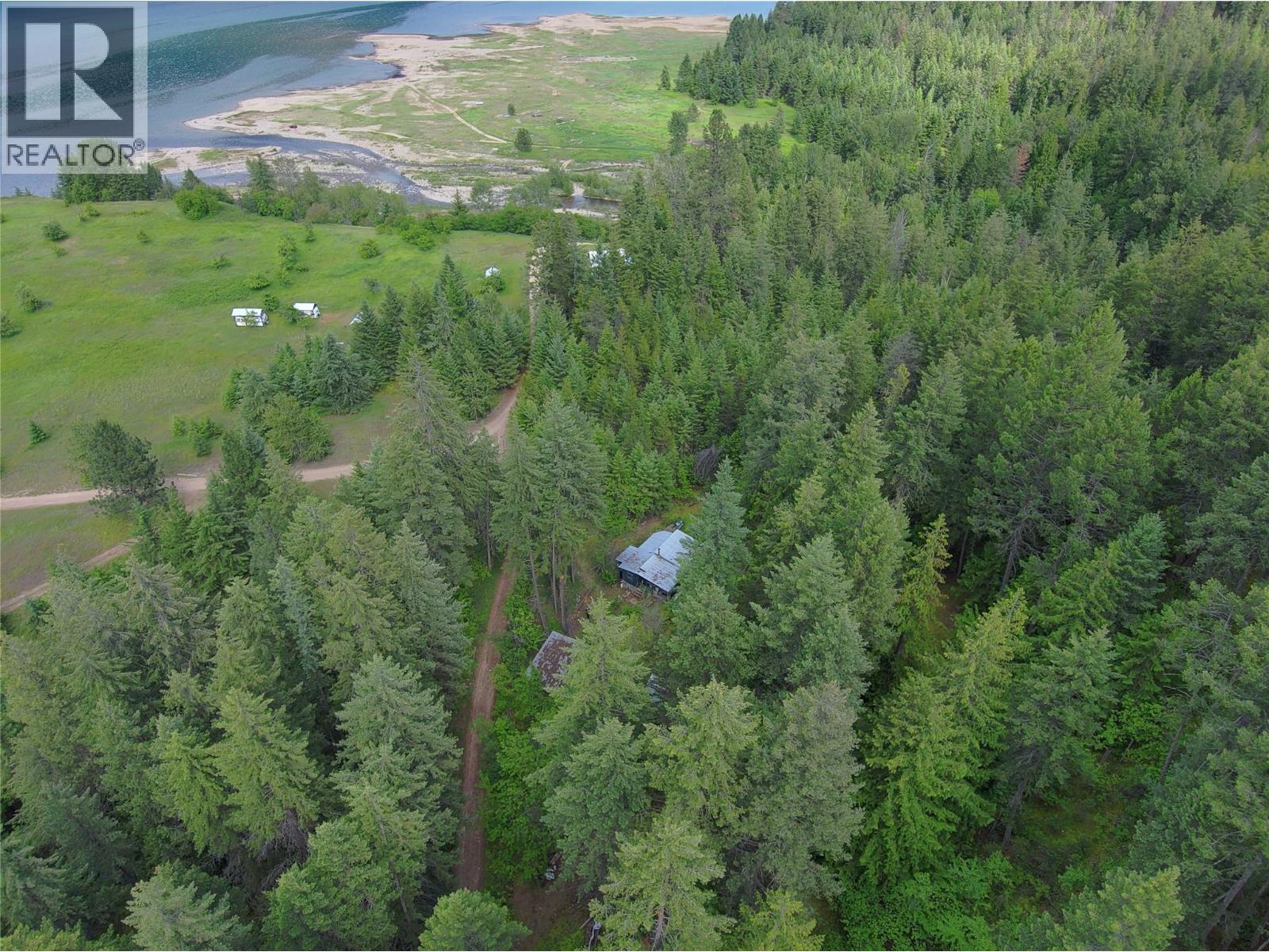 648 LOWER ARROW LAKE Road, renata, British Columbia