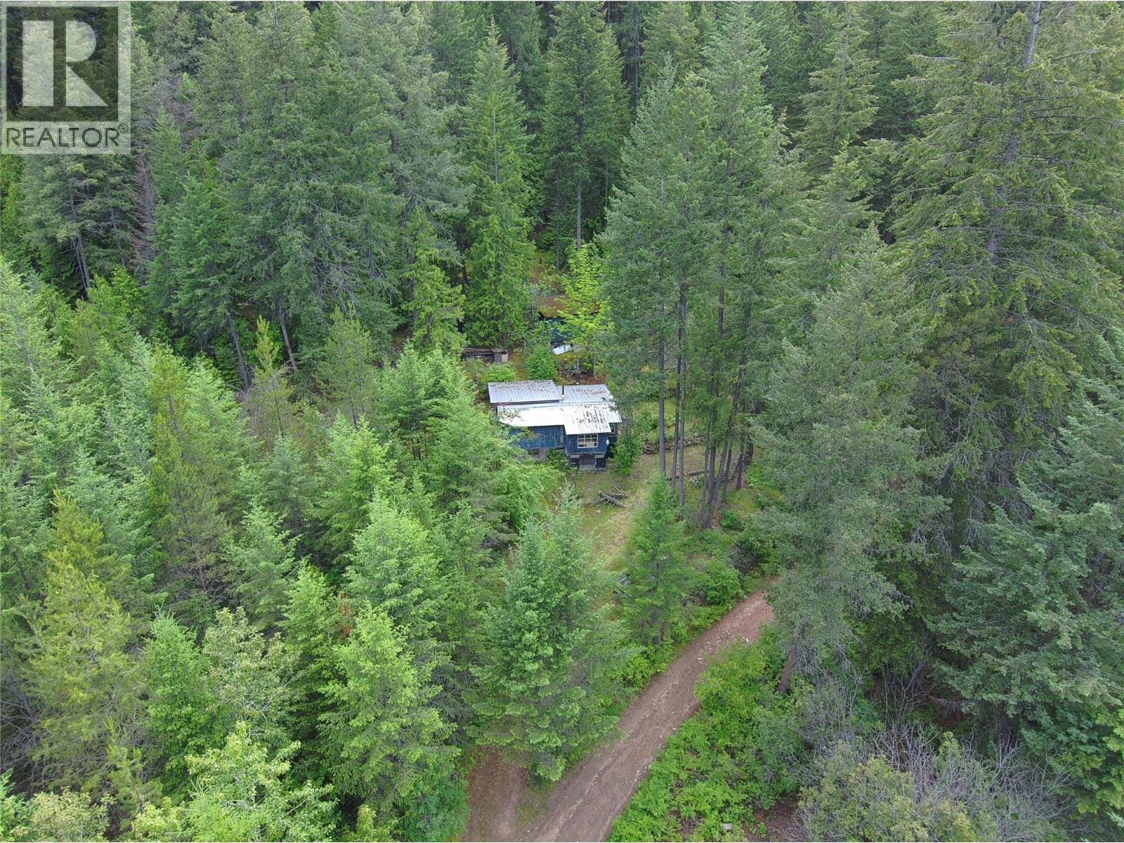 648 Lower Arrow Lake Road, Renata, British Columbia  V1N 4V8 - Photo 16 - 10391760
