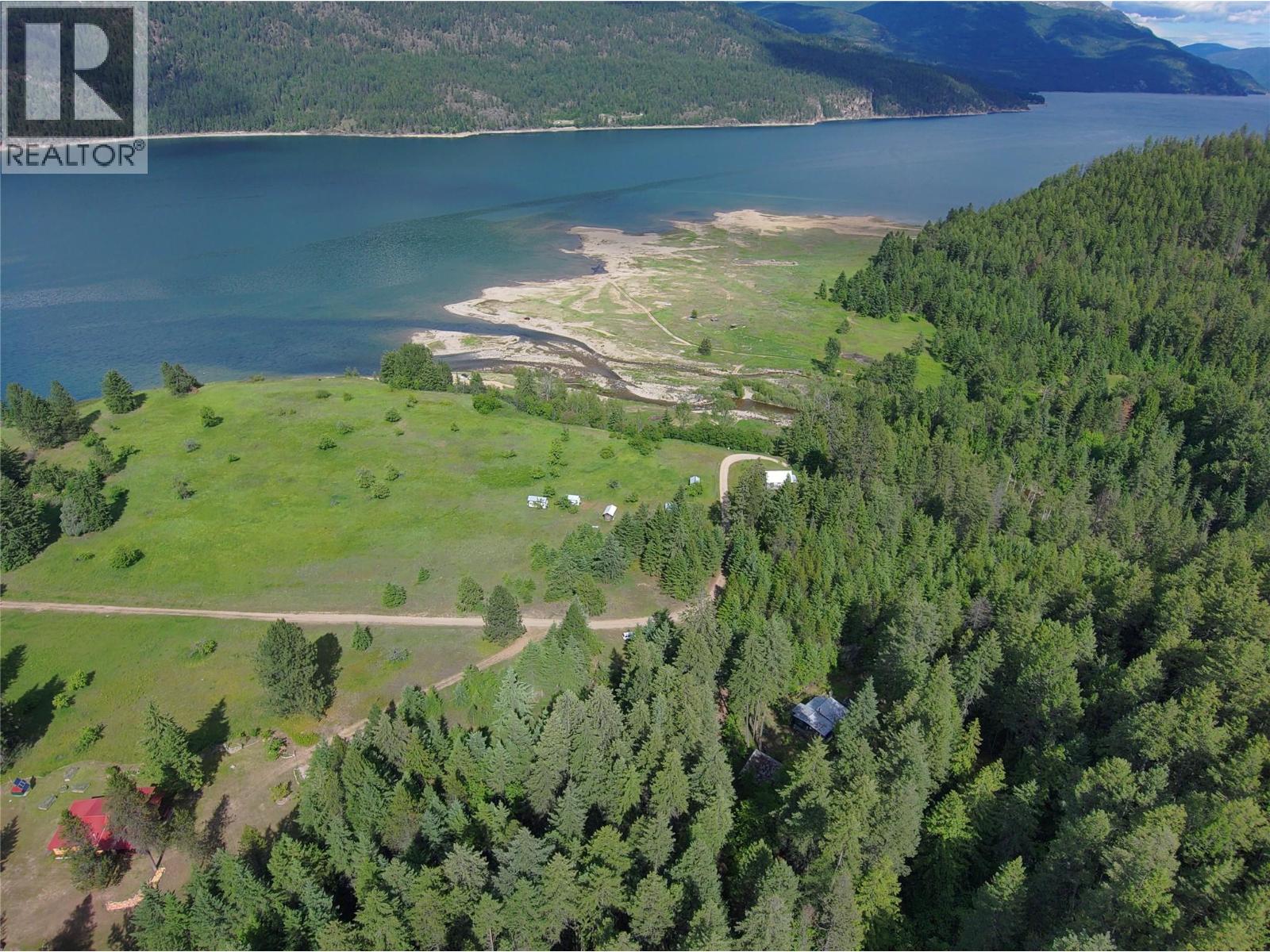 648 Lower Arrow Lake Road, Renata, British Columbia  V1N 4V8 - Photo 2 - 10391760
