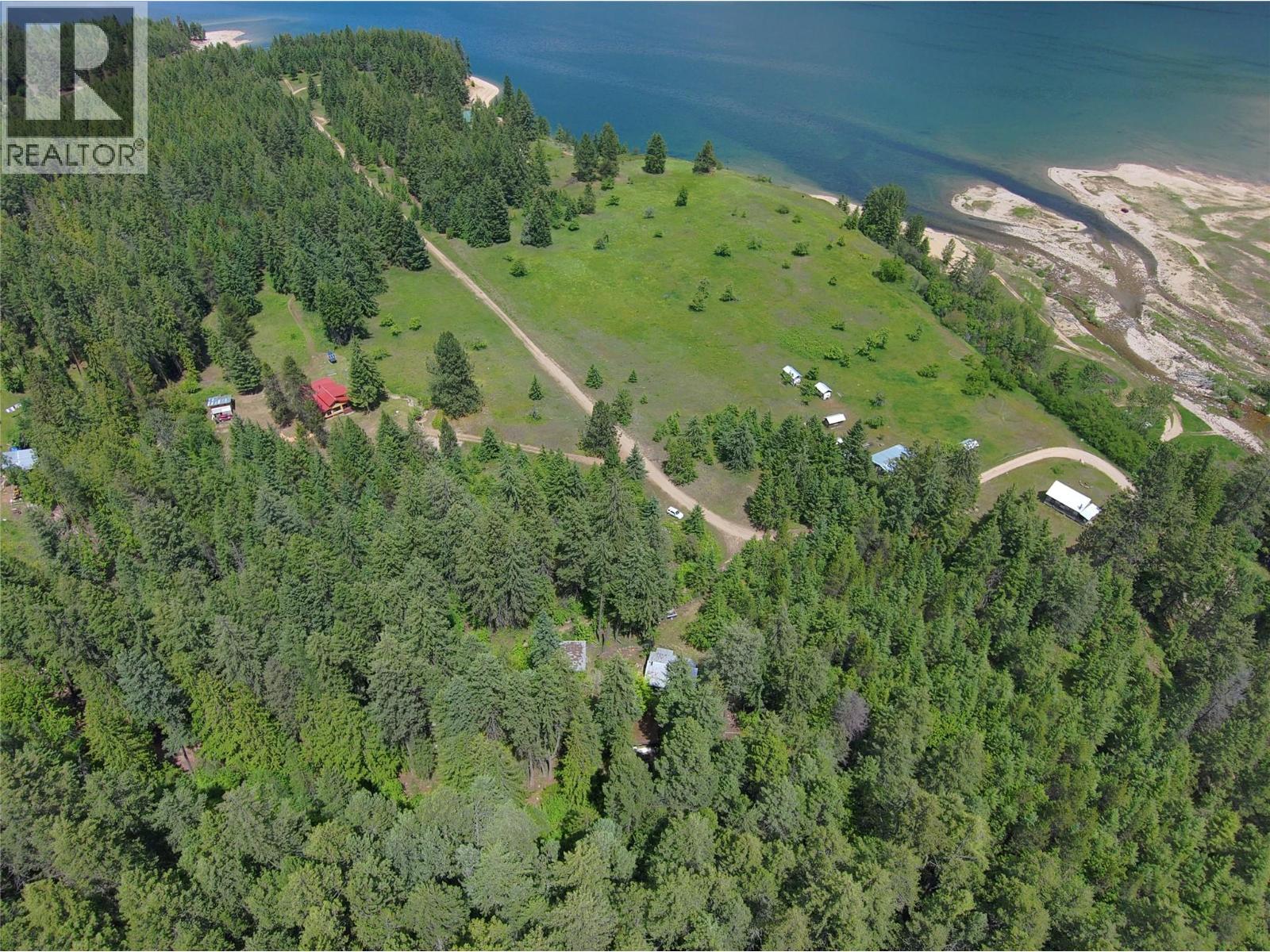 648 Lower Arrow Lake Road, Renata, British Columbia  V1N 4V8 - Photo 3 - 10391760