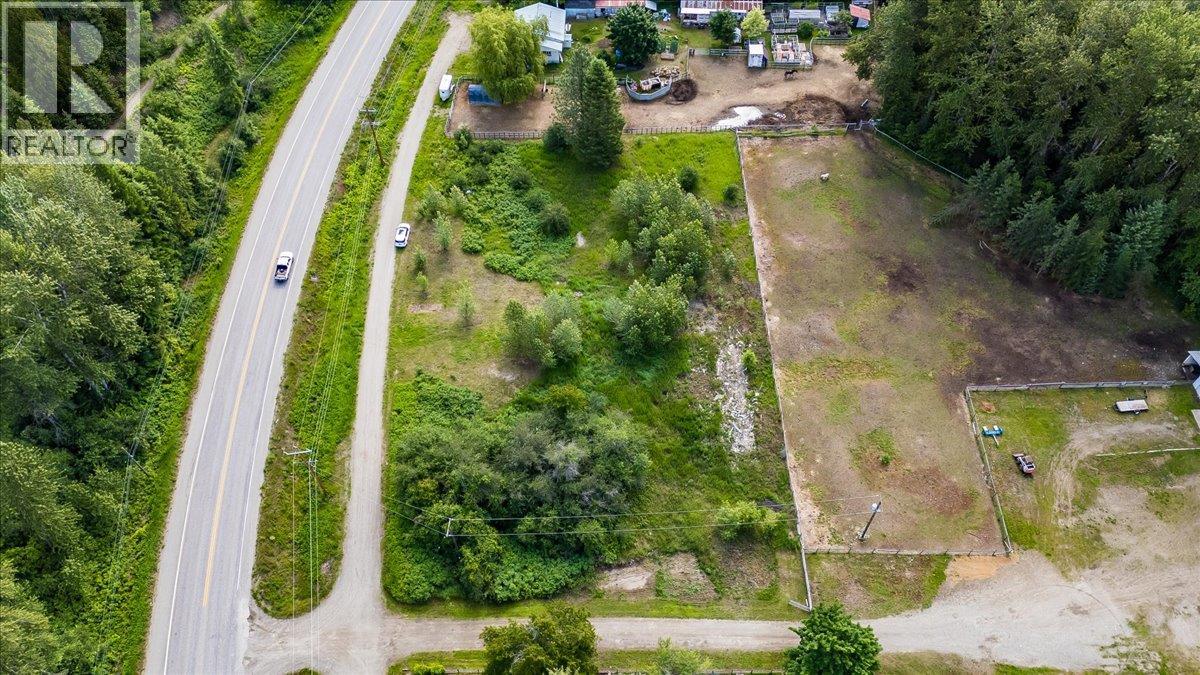 6410 3 Highway, Salmo, British Columbia  V0G 1Z0 - Photo 17 - 10391467
