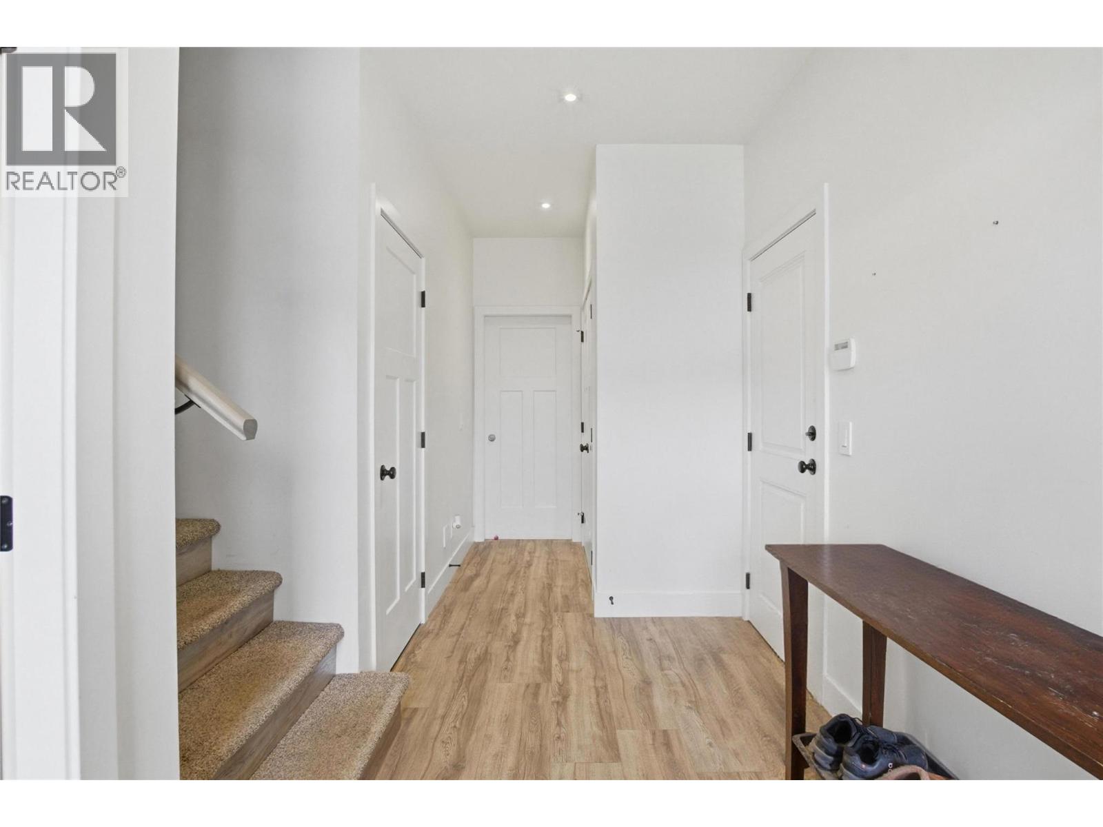 1568 Emerald Drive, Kamloops, British Columbia  V2E 0C4 - Photo 18 - 10391789