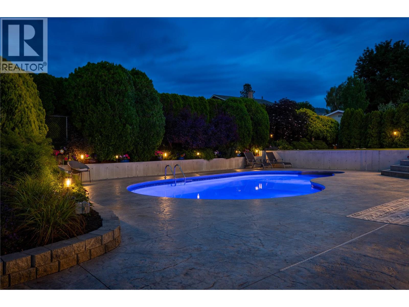 542 Truro Street, Penticton, British Columbia  V2A 6W4 - Photo 37 - 10390077