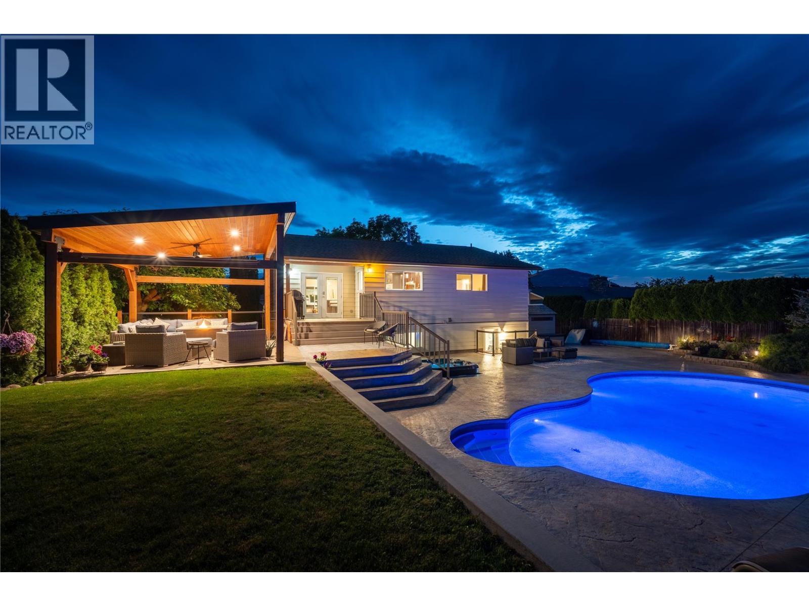 542 Truro Street, Penticton, British Columbia  V2A 6W4 - Photo 41 - 10390077