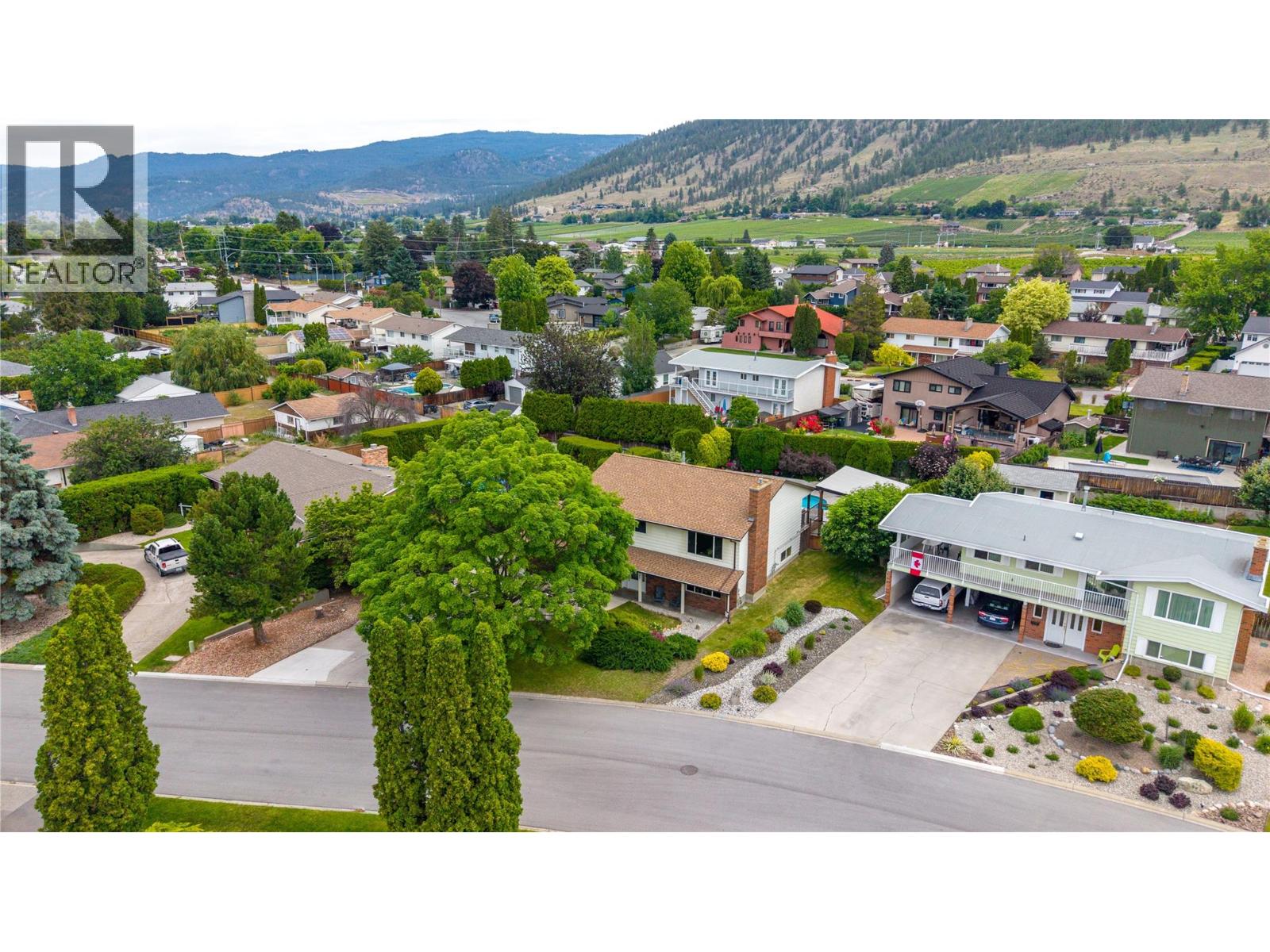 542 Truro Street, Penticton, British Columbia  V2A 6W4 - Photo 43 - 10390077