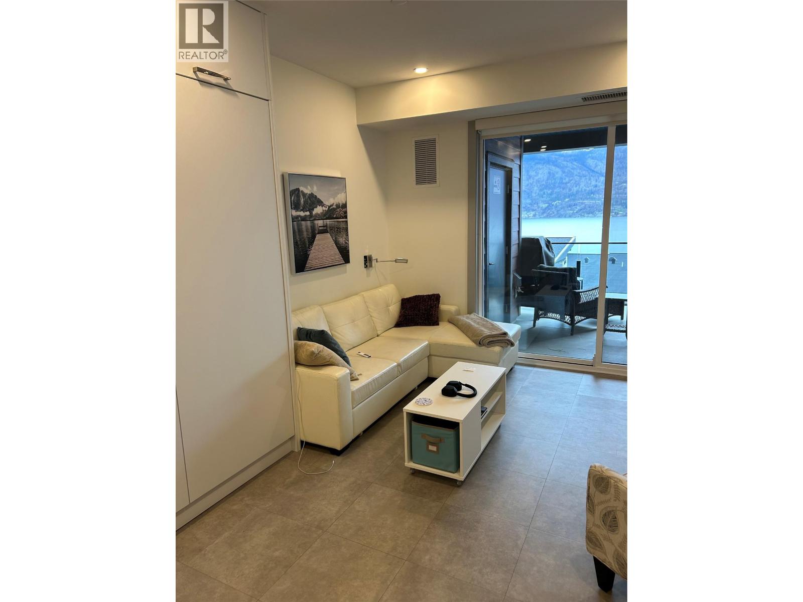 3475 Granite Close Close Unit# 210, Kelowna, British Columbia  V1V 0B9 - Photo 9 - 10391644