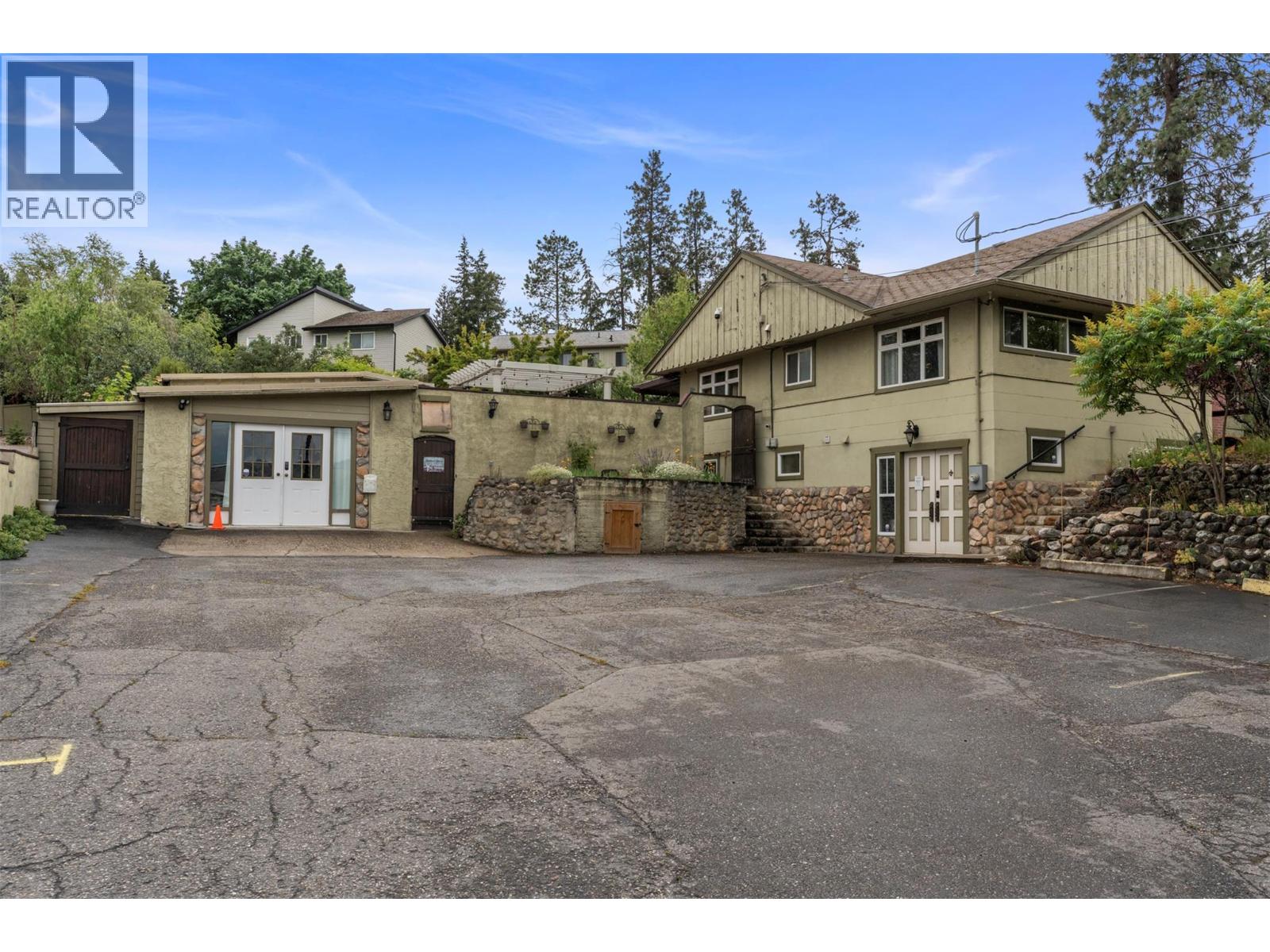 4105 Pleasant Valley Road, Vernon, British Columbia  V1T 4M1 - Photo 65 - 10391440