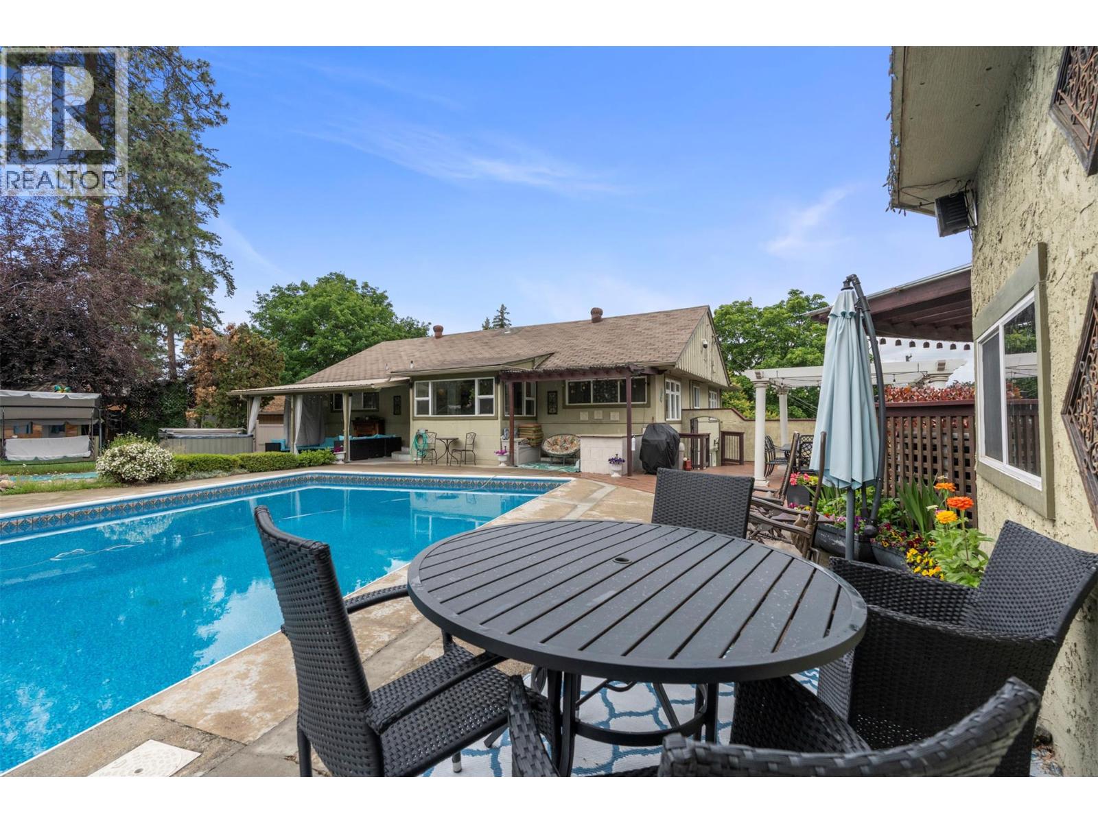 4105 Pleasant Valley Road, Vernon, British Columbia  V1T 4M1 - Photo 80 - 10391440